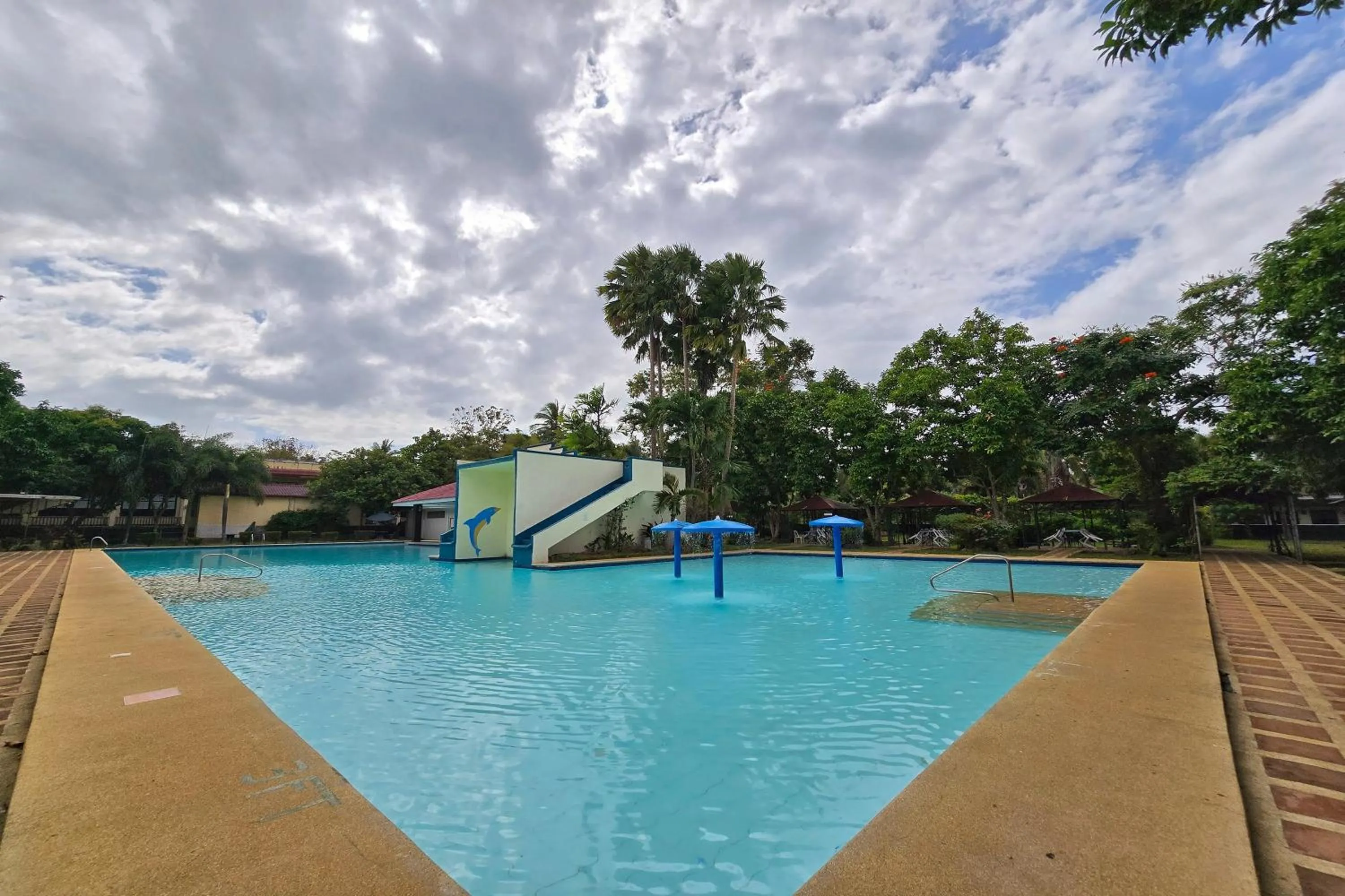 Swimming pool in Grand Villa Laguna