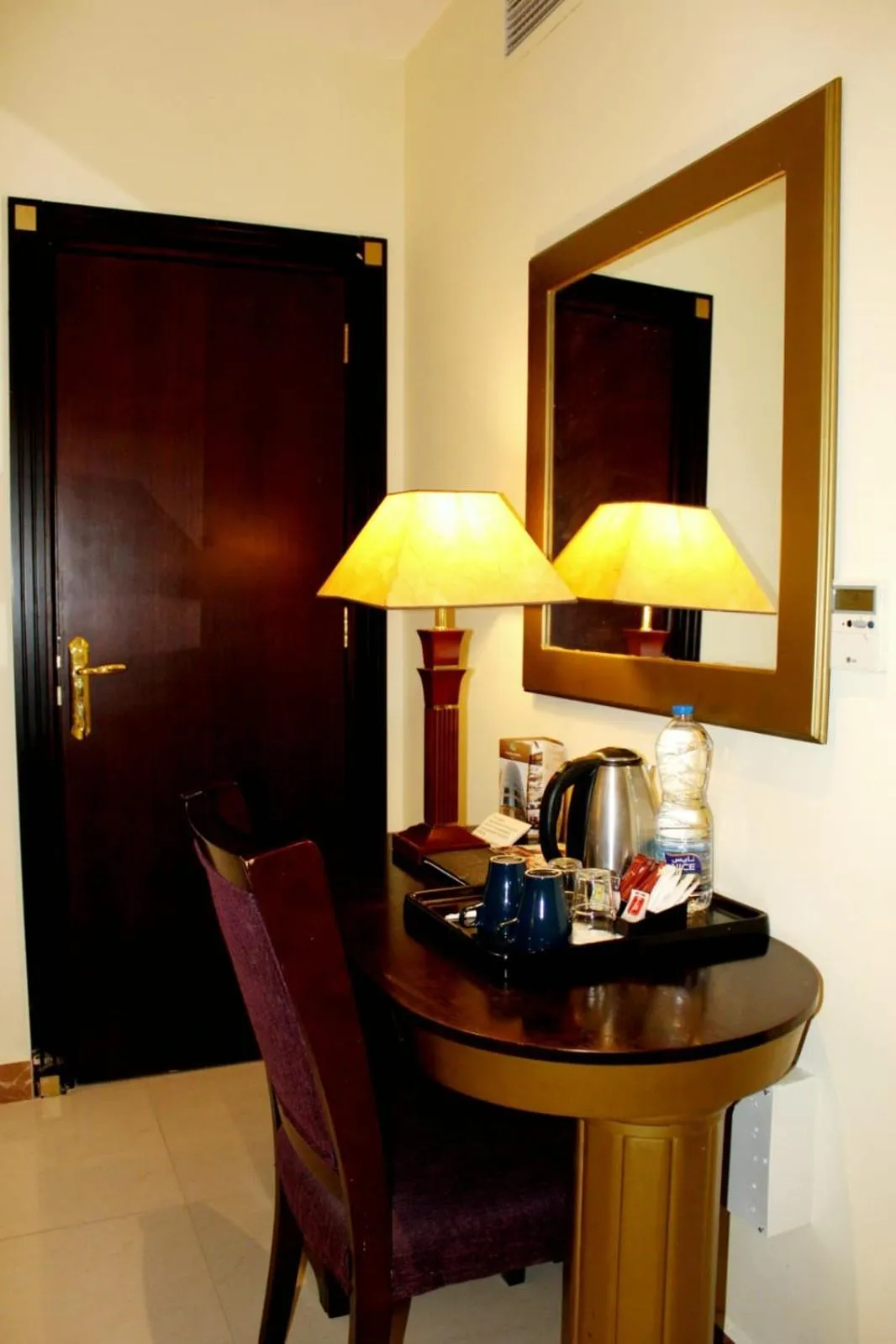 Coffee/tea facilities in Tourist Hotel