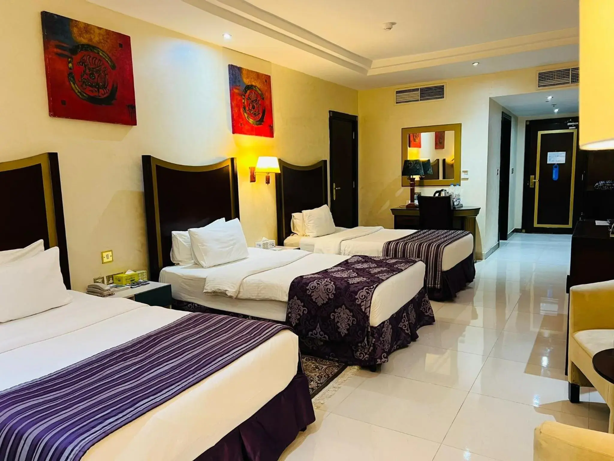 Deluxe Twin Room in Tourist Hotel Deluxe Twin Room in Tourist Hotel