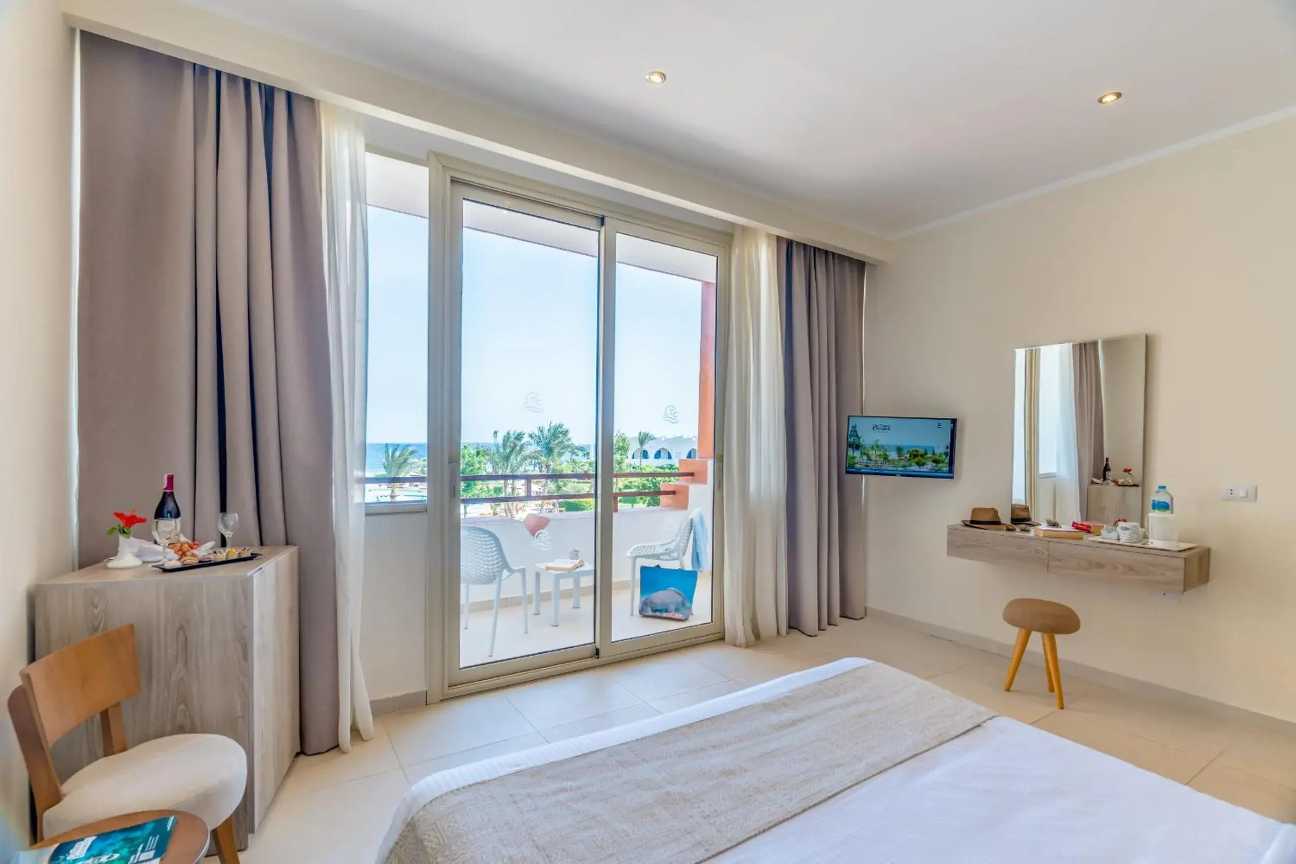 Premium Room with Sea View - single occupancy in Three Corners Equinox Beach Resort Premium Room with Sea View - single occupancy in Three Corners Equinox Beach Resort