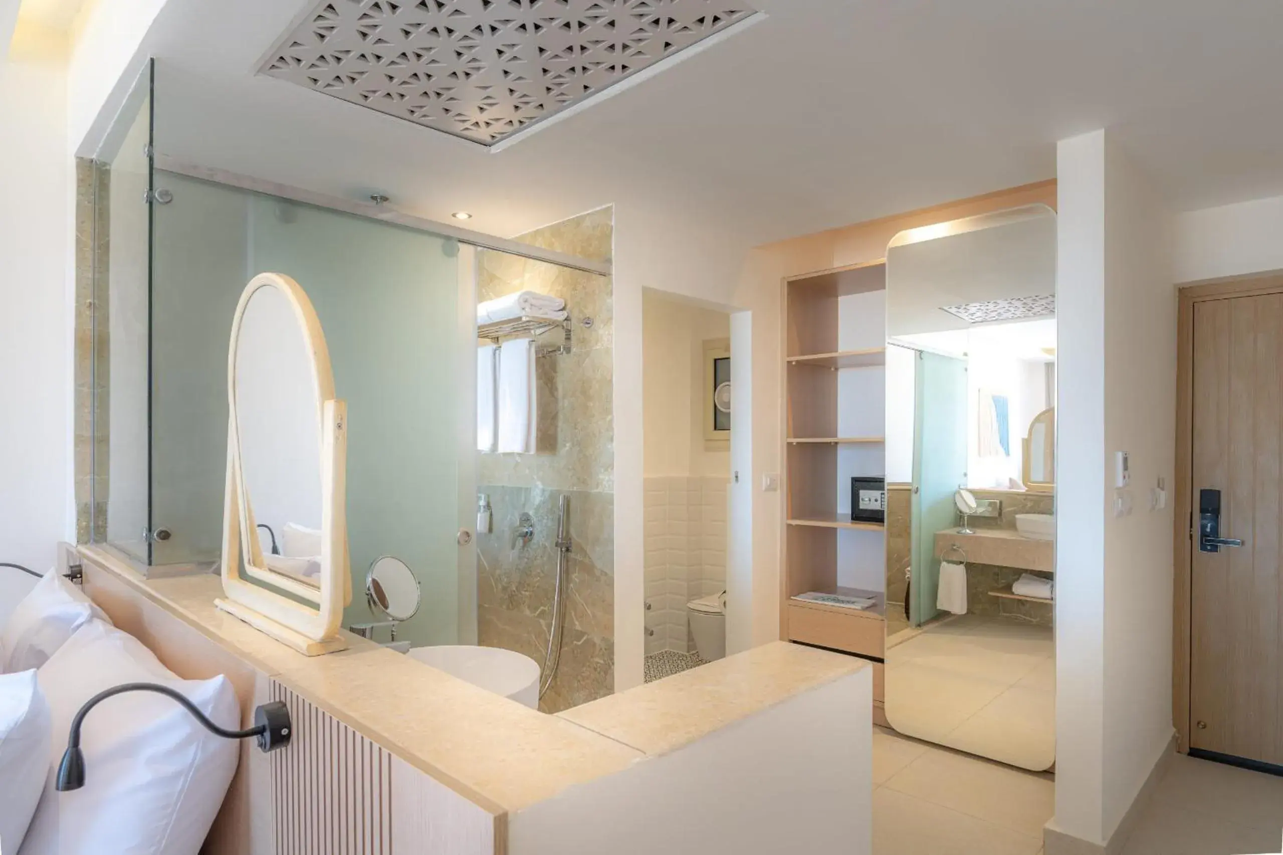 Premium Room with Sea View - single occupancy in Three Corners Equinox Beach Resort Premium Room with Sea View - single occupancy in Three Corners Equinox Beach Resort
