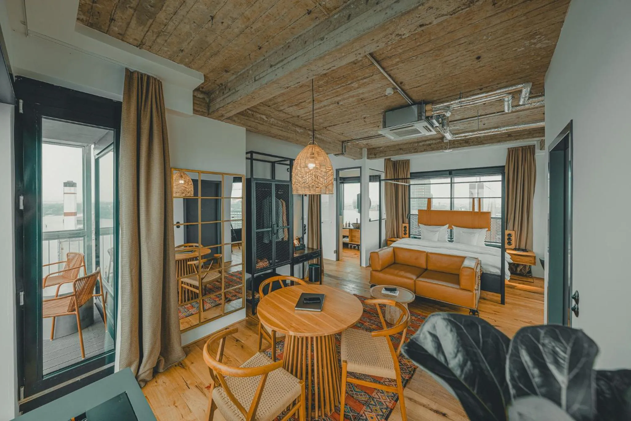 Photo of the whole room in John & Will Silo-Hotel by Guldsmeden