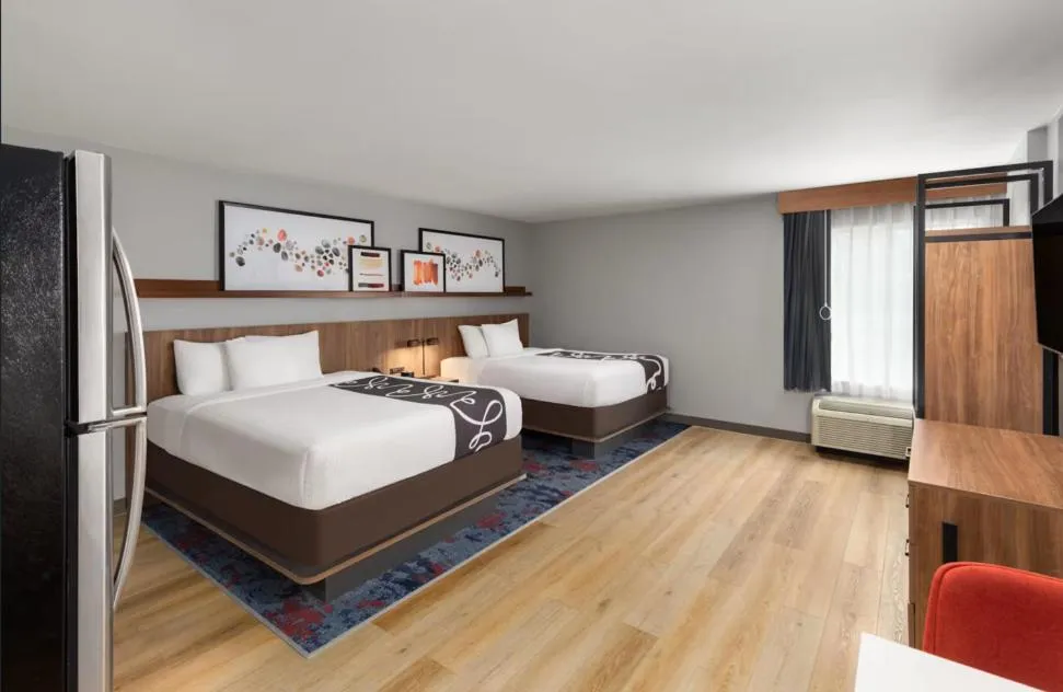 Bed in Hawthorn Extended Stay by Wyndham Knoxville