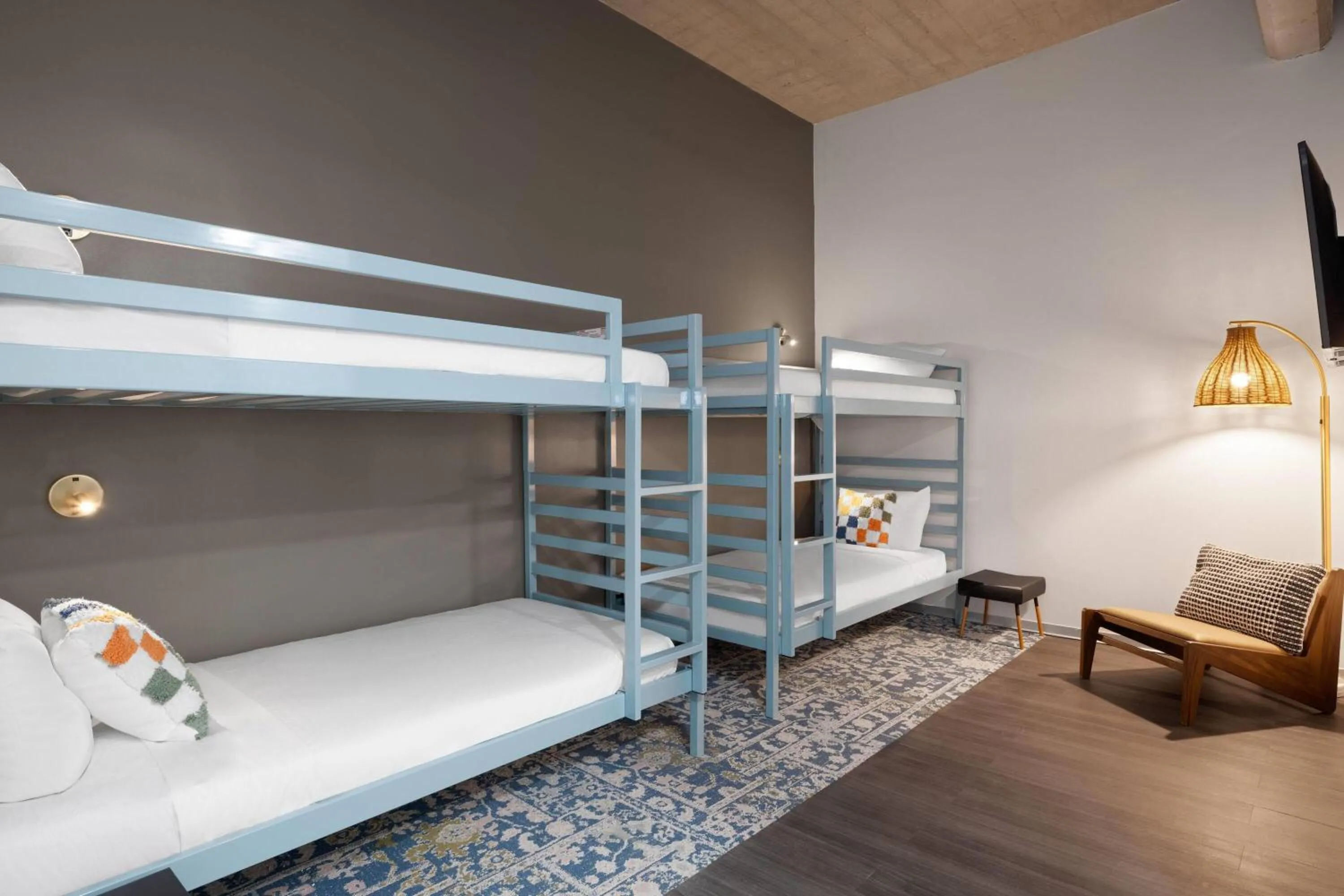 Photo of the whole room, Bed in Origin Atlanta, a Wyndham Hotel