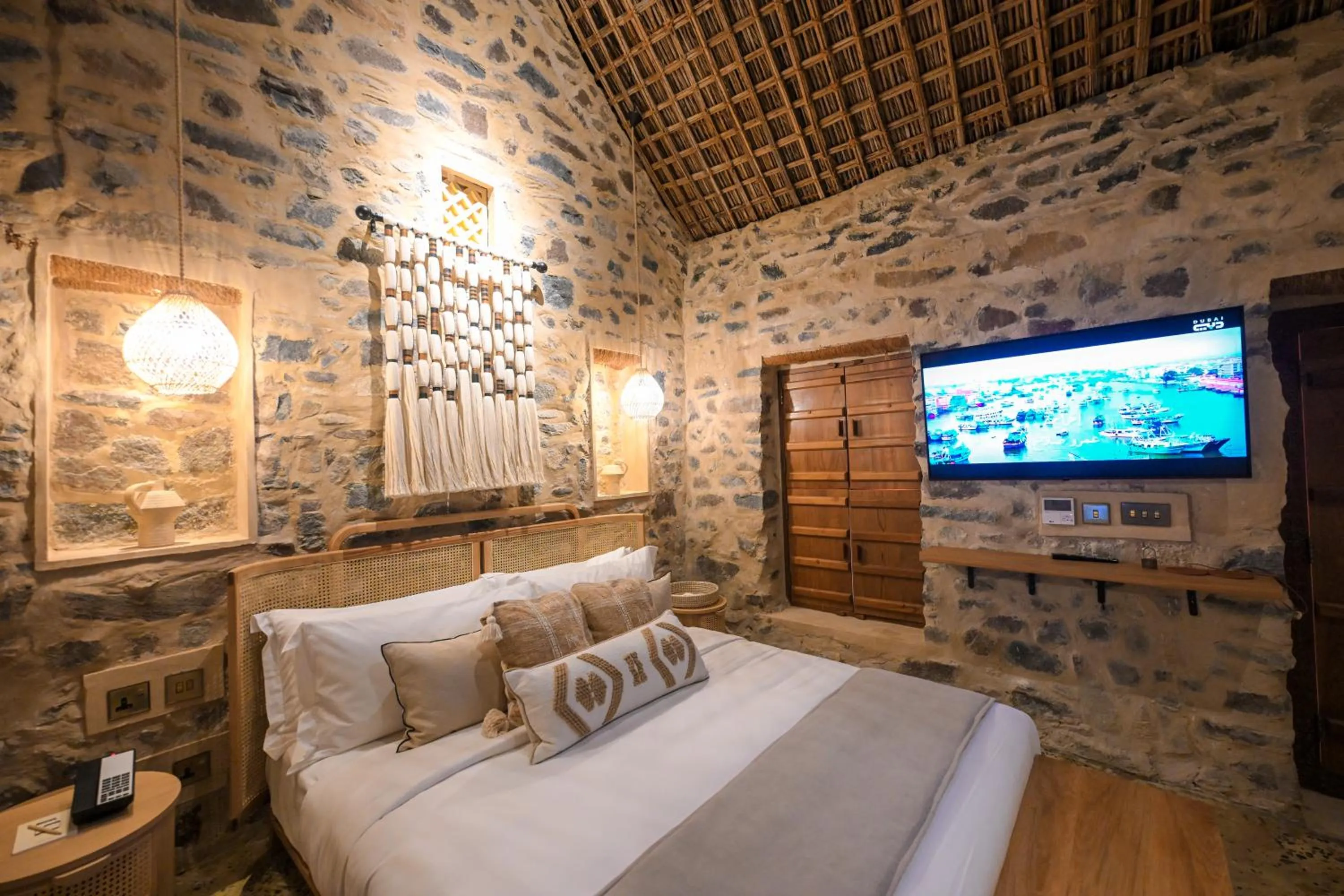 Bed in Najd Al Meqsar, By Sharjah Collection - Adults Only