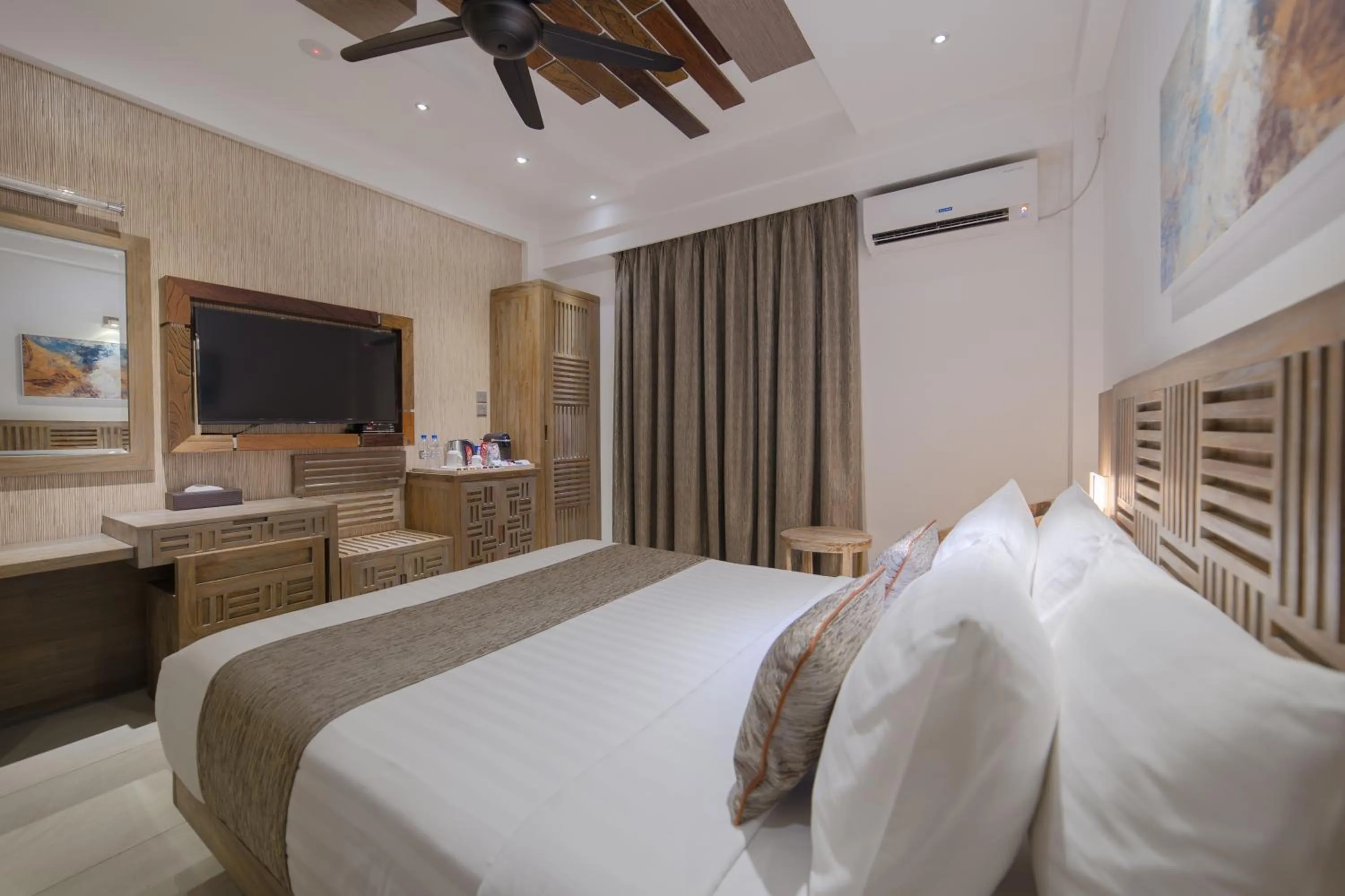Bed in Hotel Ocean Grand at Hulhumale
