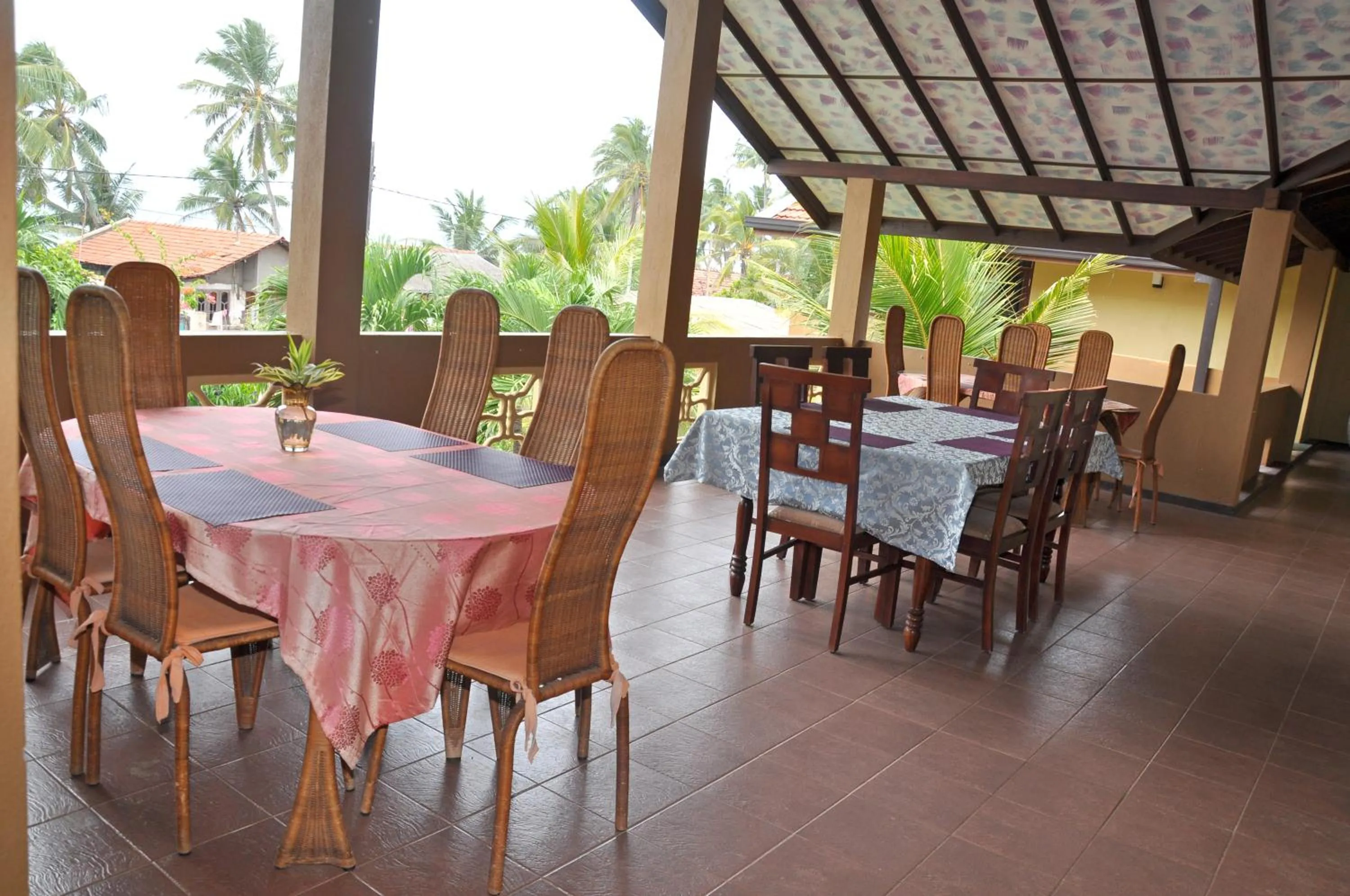 Property building in Solomon Beach Hotel