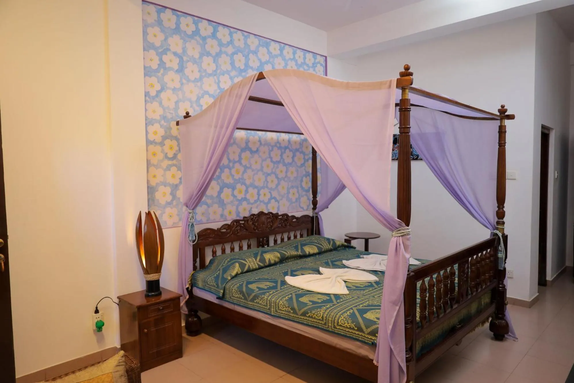 Bed in Solomon Beach Hotel