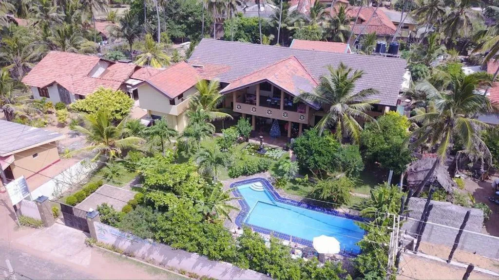 Property building in Solomon Beach Hotel