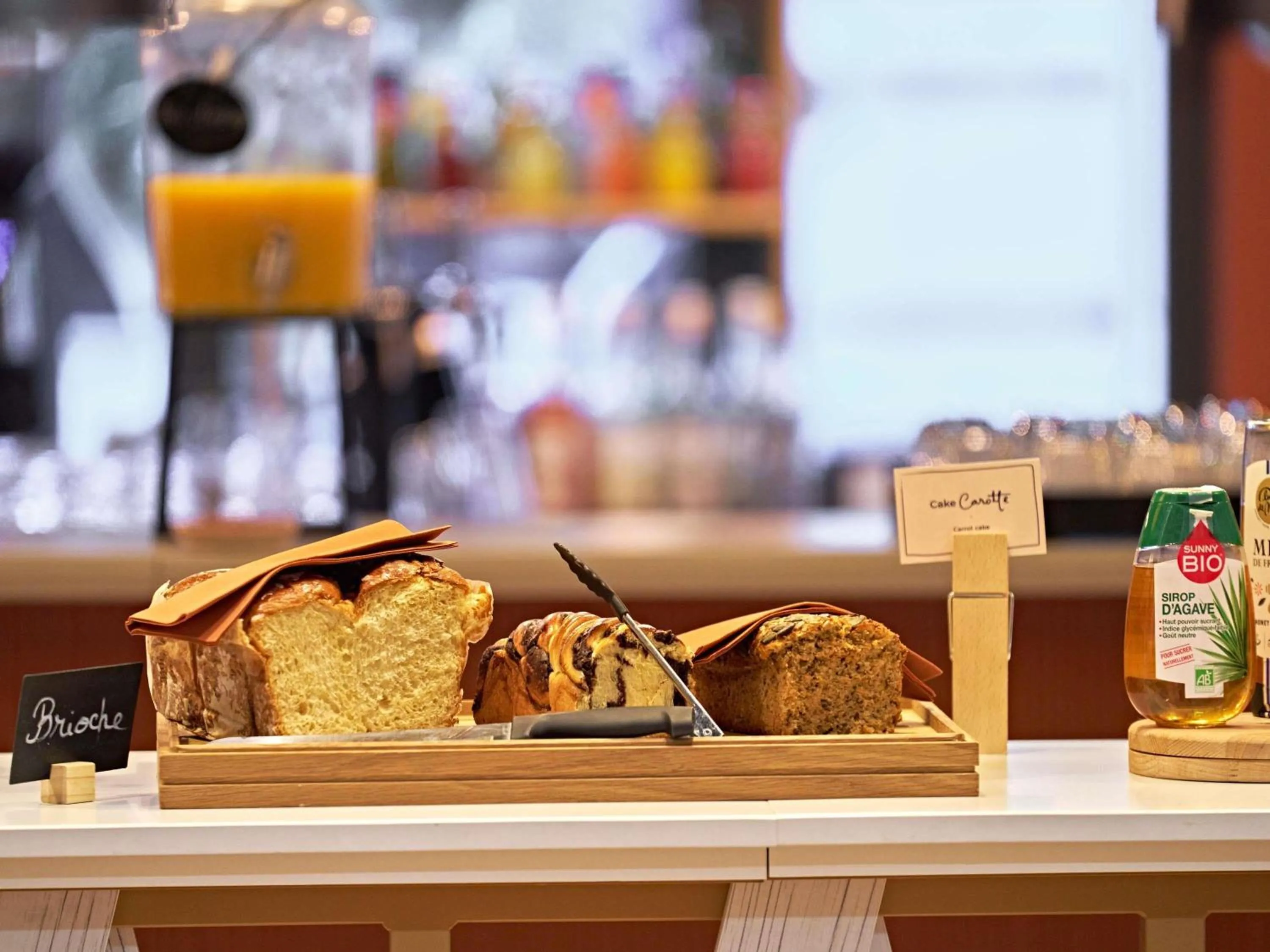 Restaurant/places to eat in Novotel Rouen Centre Cathédrale