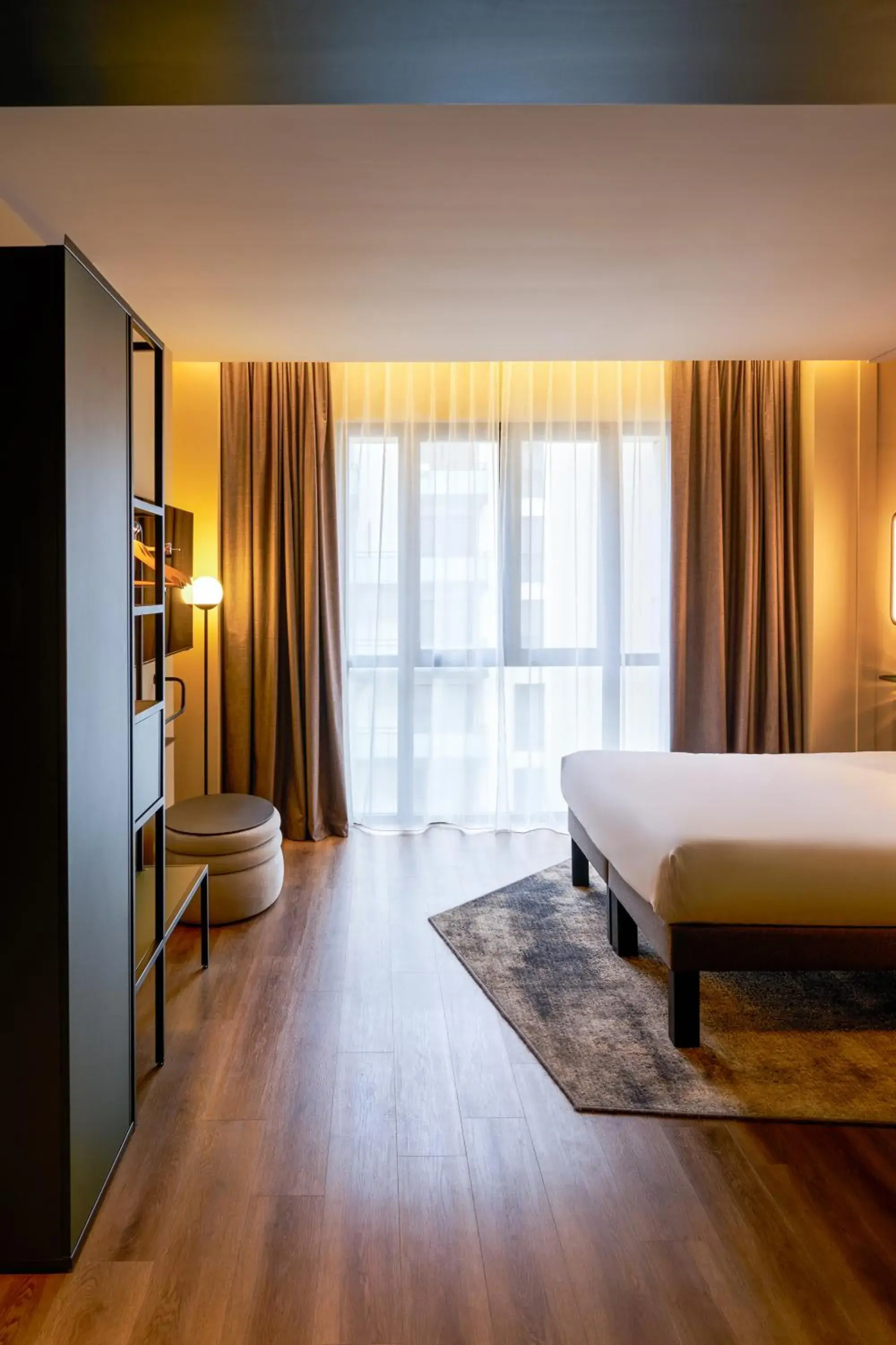 Executive bedroom -1 double bed in Novotel Rouen Centre Cathédrale Executive bedroom -1 double bed in Novotel Rouen Centre Cathédrale