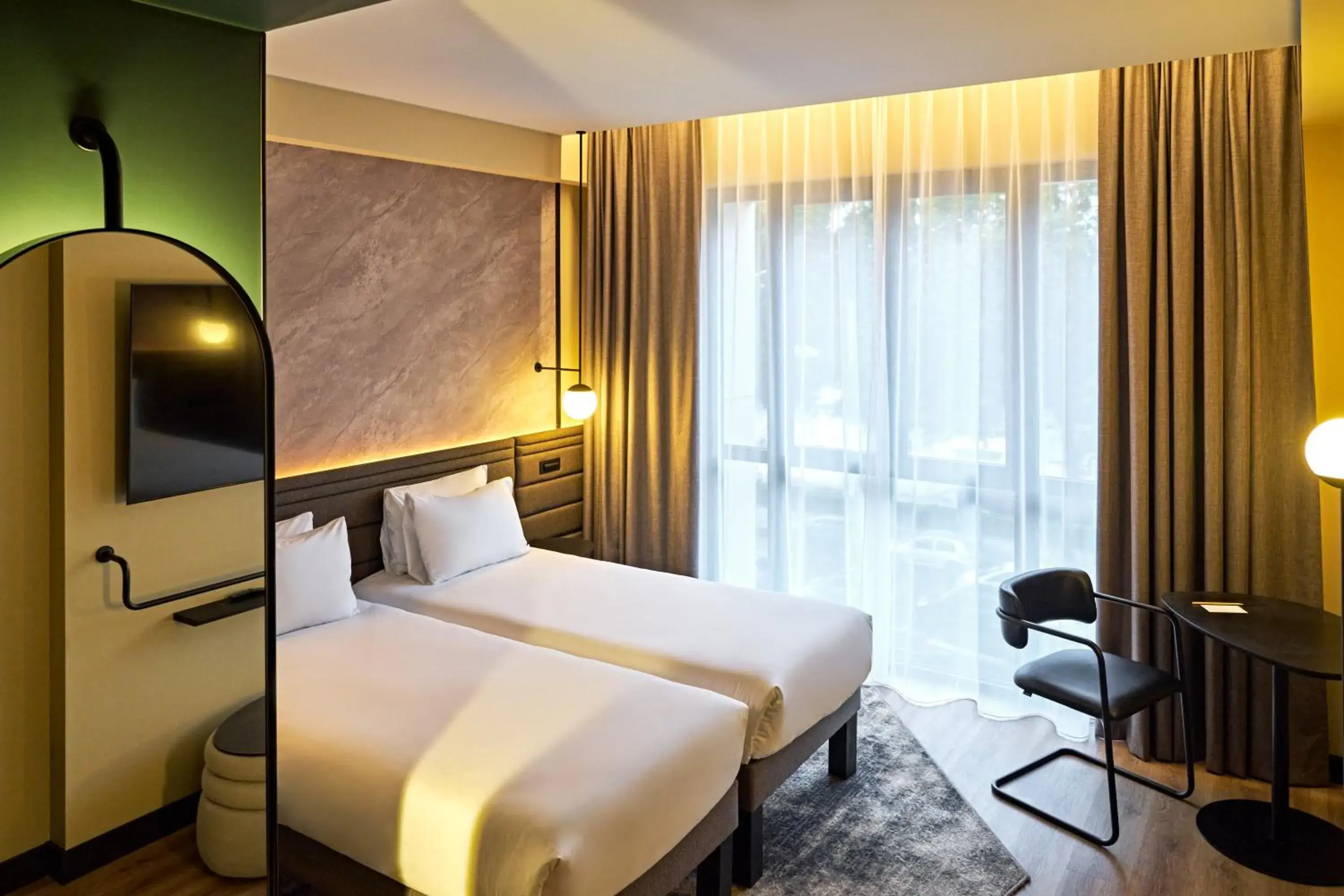 Classic room, Seine River view - 2 single beds in Novotel Rouen Centre Cathédrale Classic room, Seine River view - 2 single beds in Novotel Rouen Centre Cathédrale