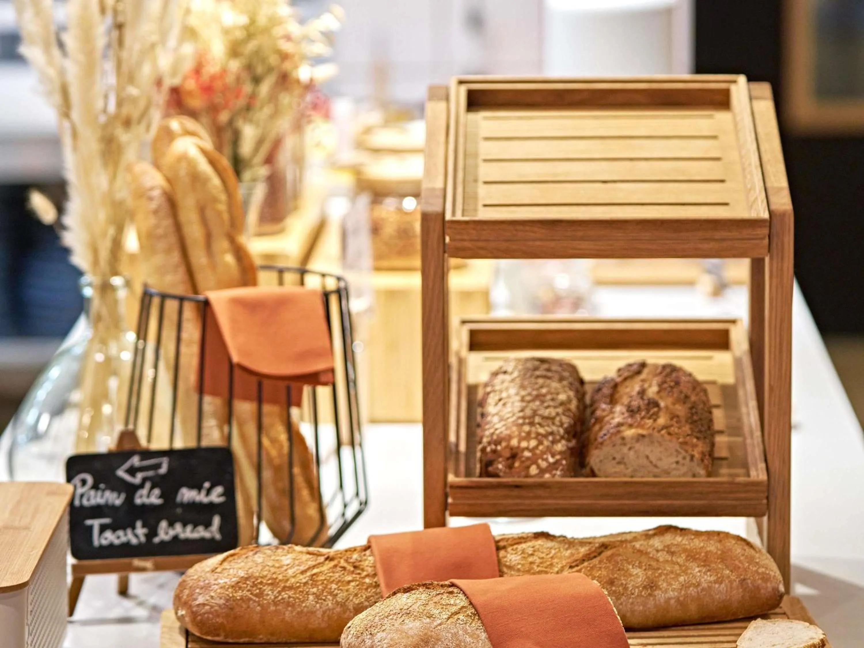 Breakfast in Novotel Rouen Centre Cathédrale