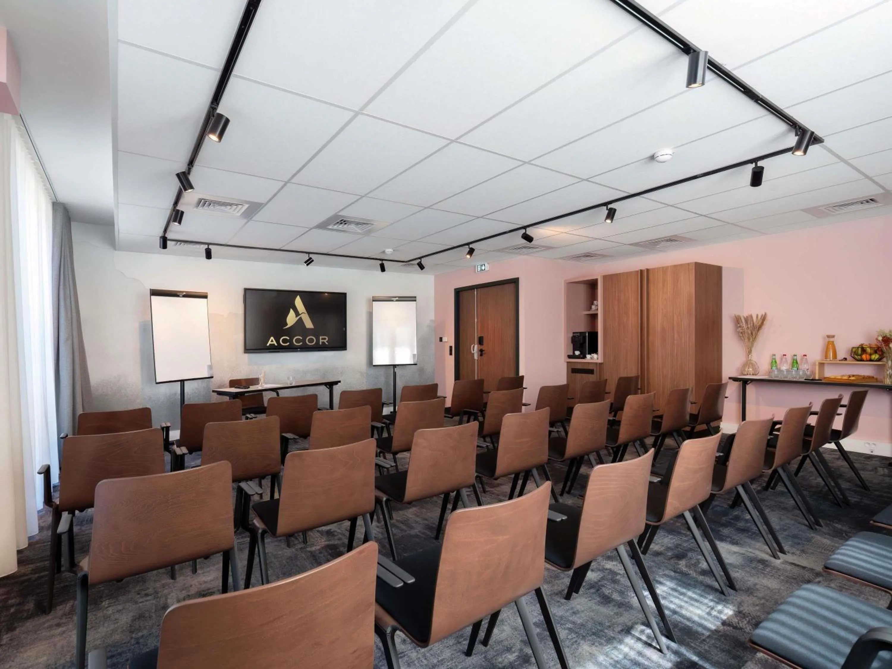 Meeting/conference room in Novotel Rouen Centre Cathédrale