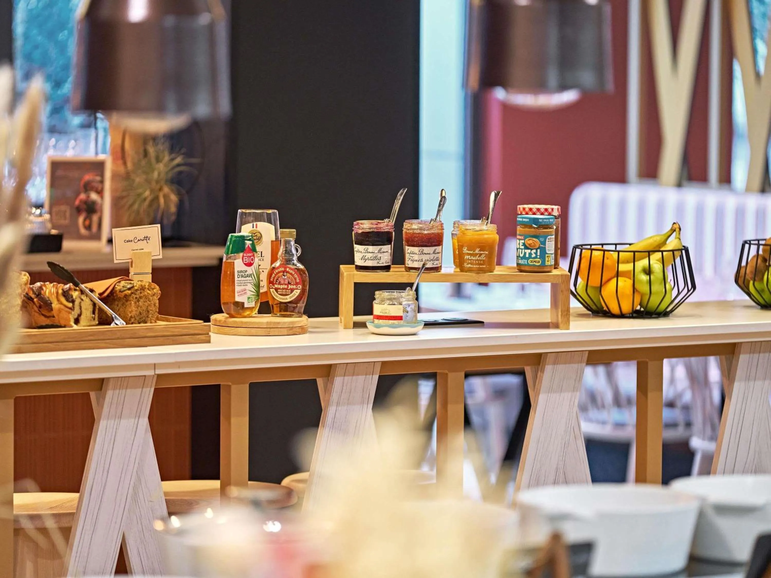 Restaurant/places to eat in Novotel Rouen Centre Cathédrale