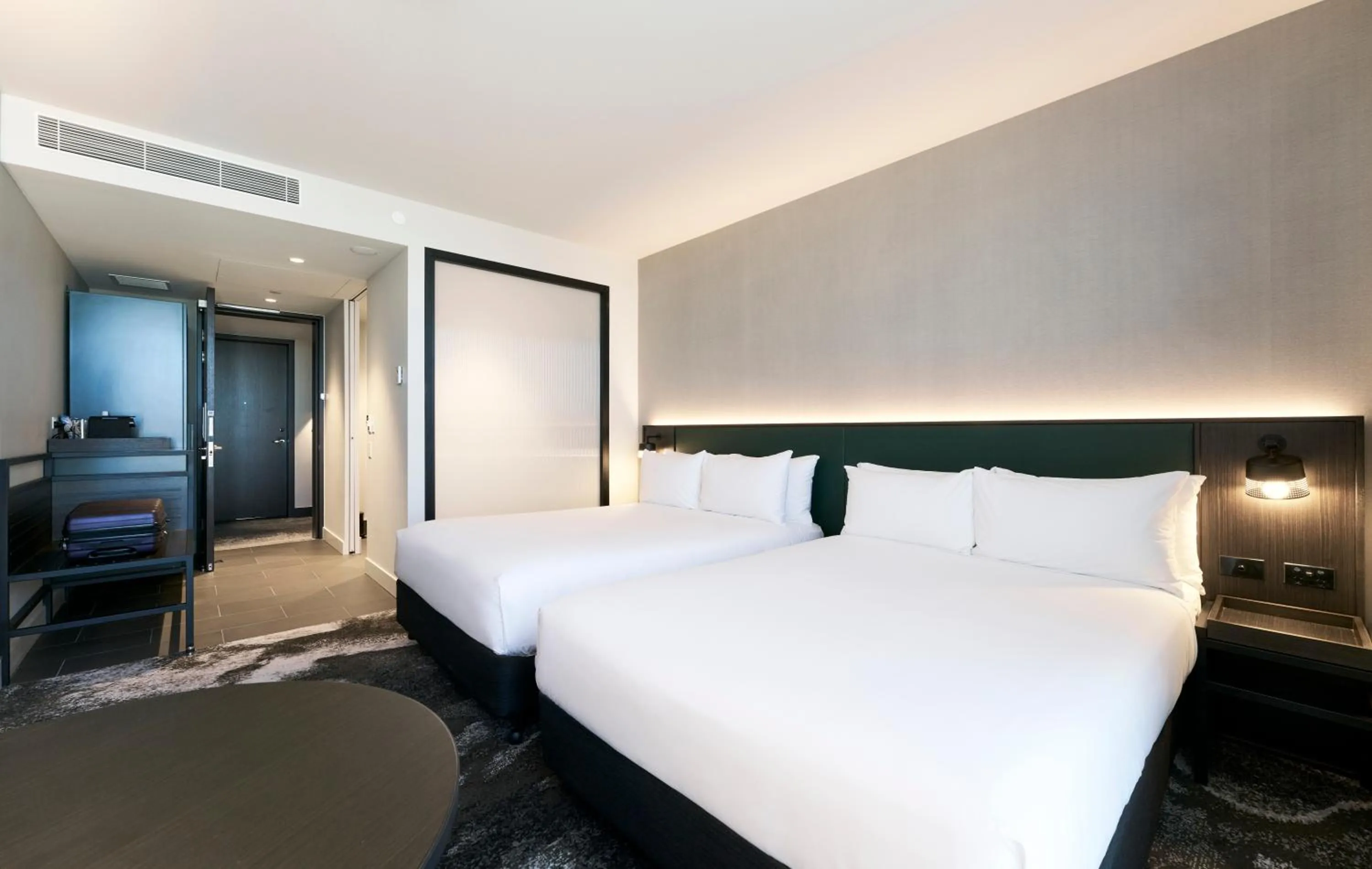 Bed in Novotel Melbourne Airport