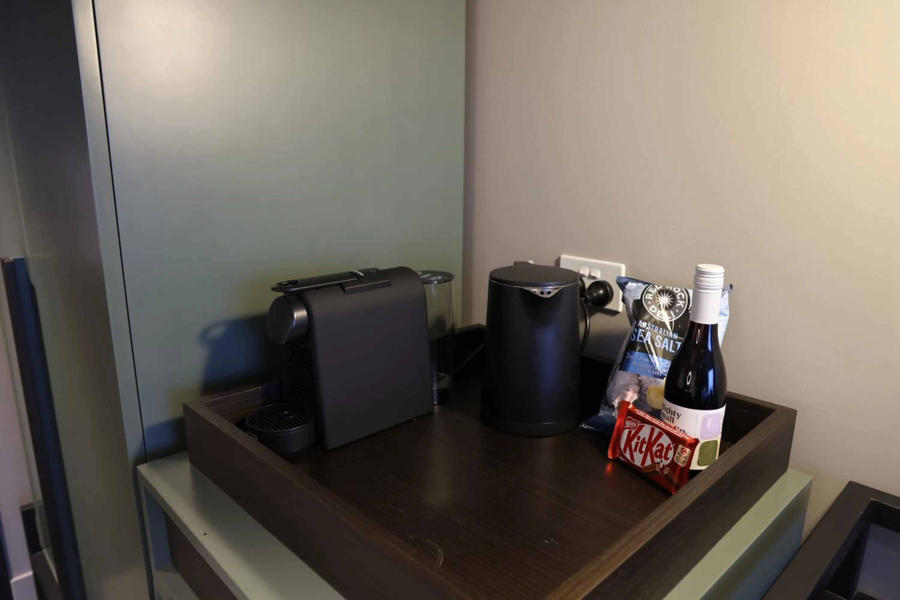 Coffee/tea facilities in Novotel Melbourne Airport