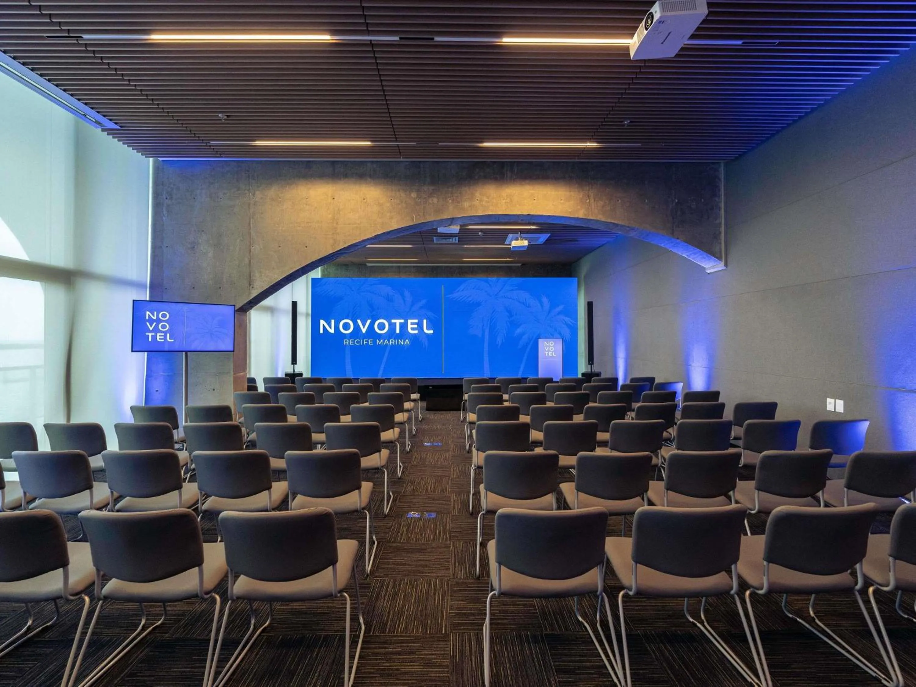 Meeting/conference room in Novotel Recife Marina