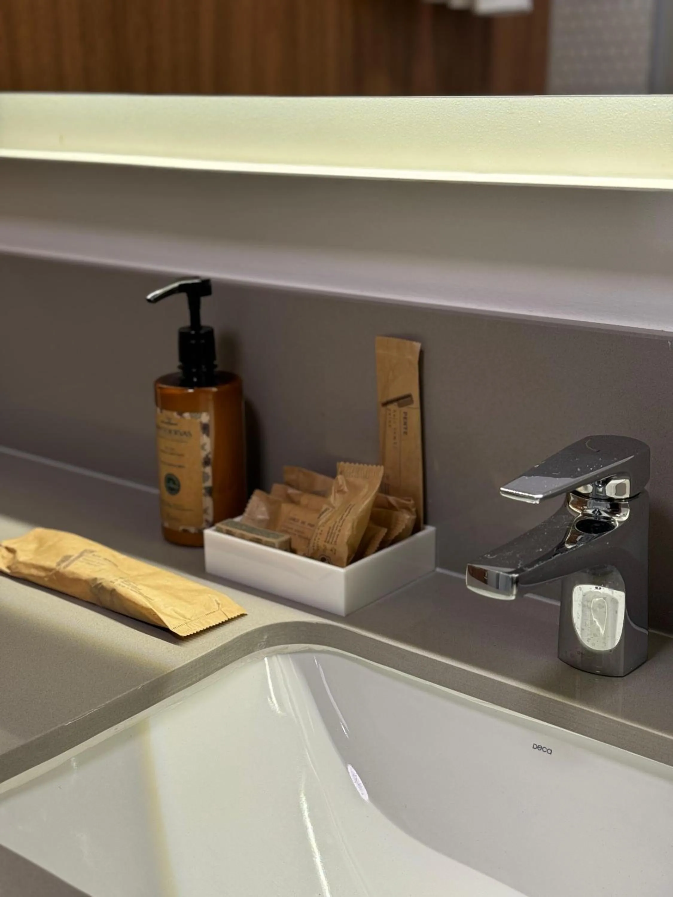 Bathroom in Novotel Recife Marina