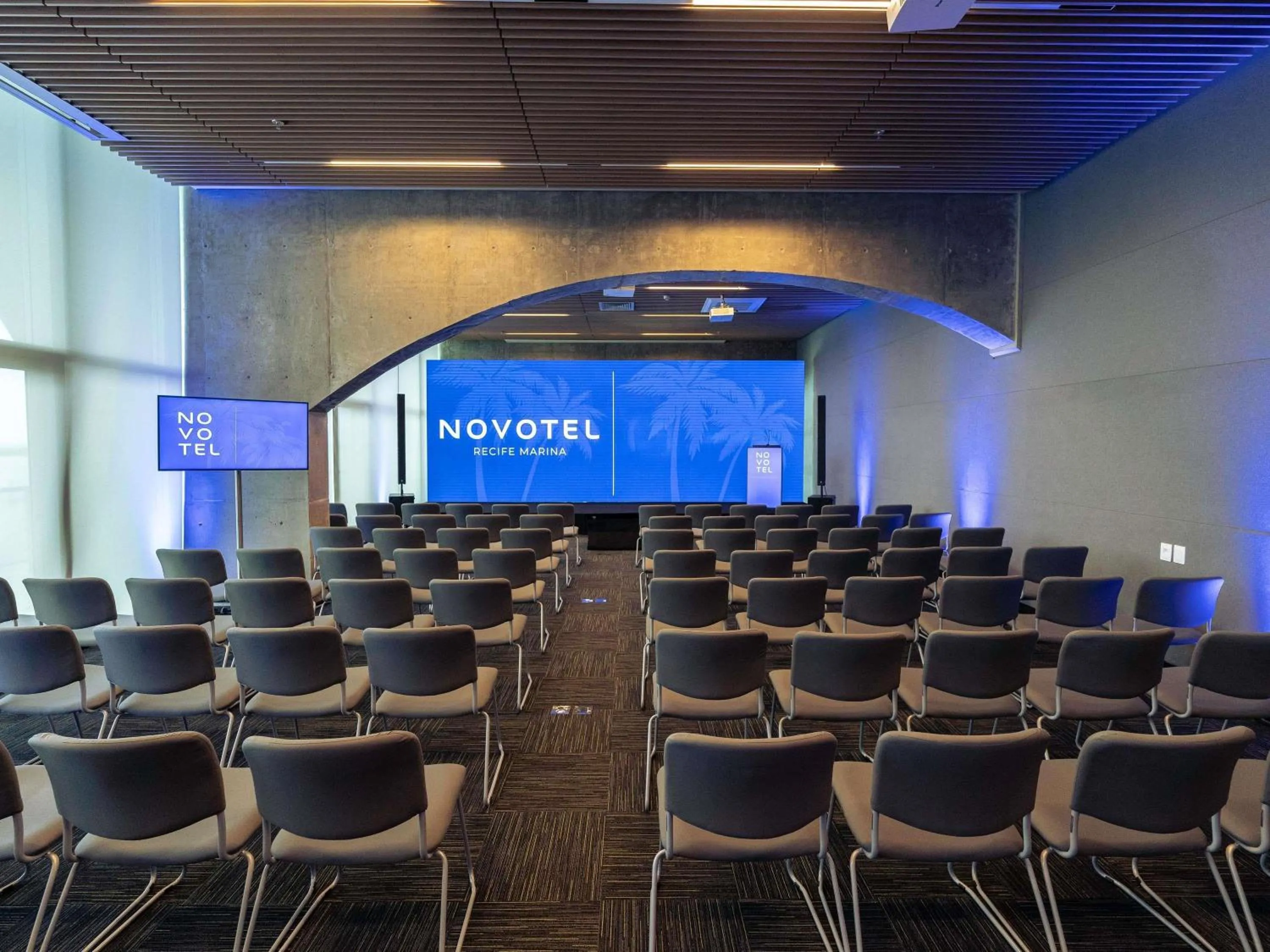 Meeting/conference room in Novotel Recife Marina