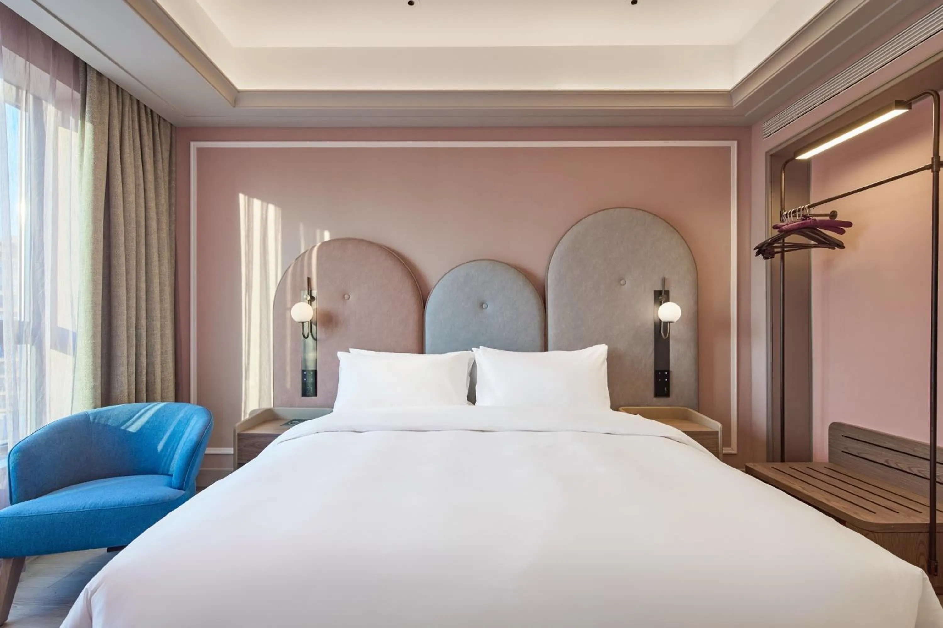 Bed in Mercure Yiwu International Trade City