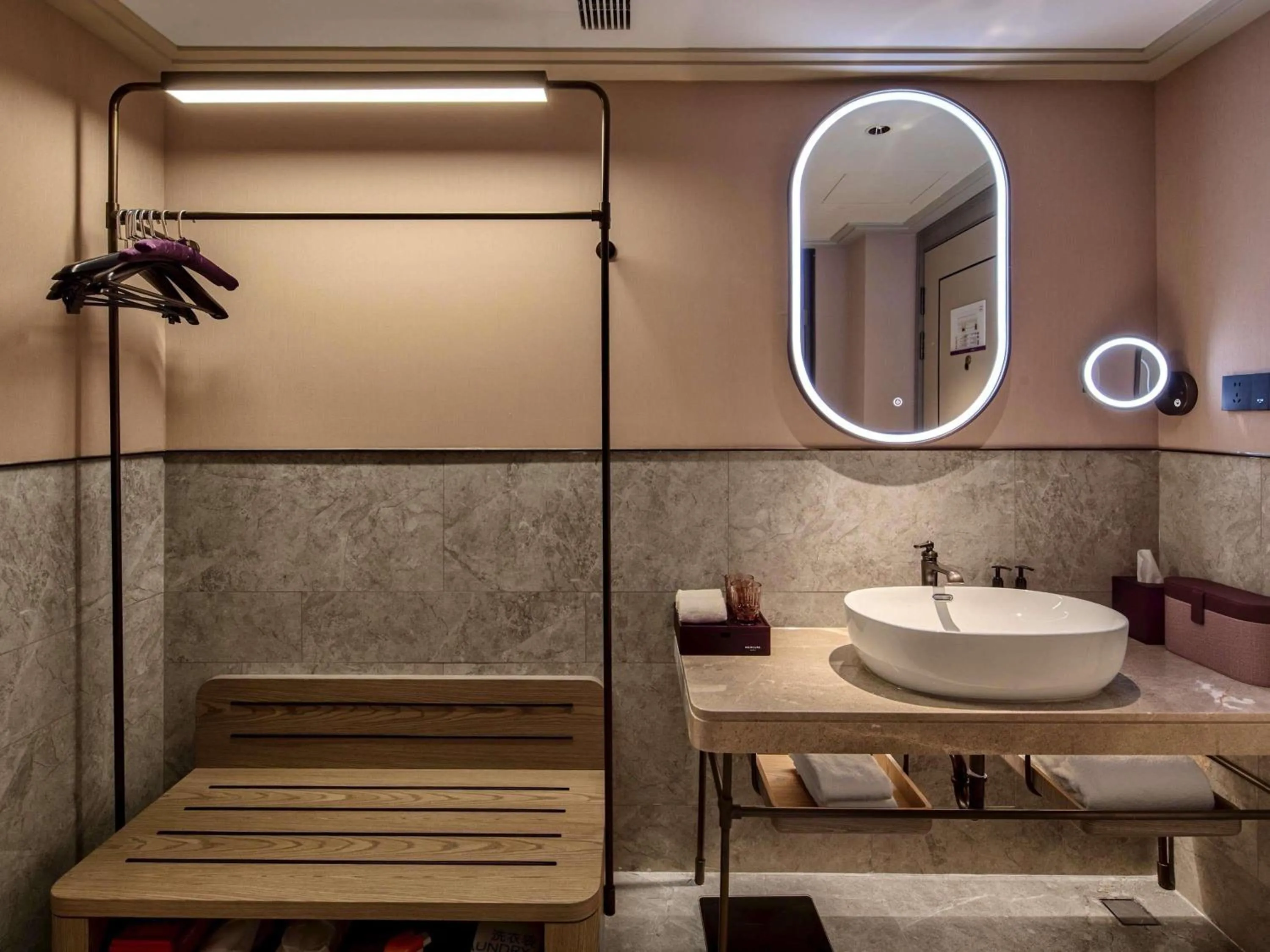 Bedroom in Mercure Yiwu International Trade City