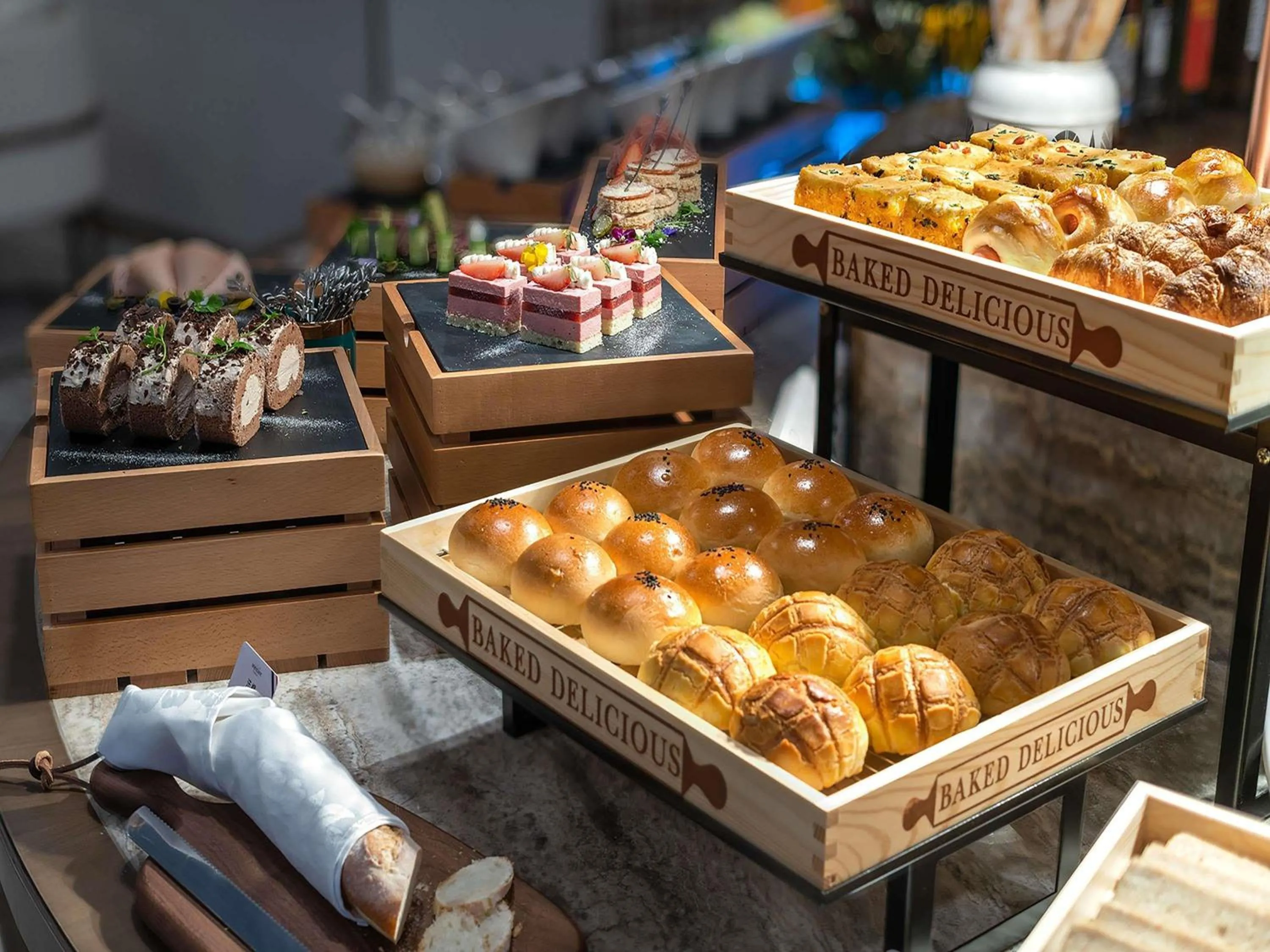 Restaurant/places to eat in Mercure Hefei Huaihe Road