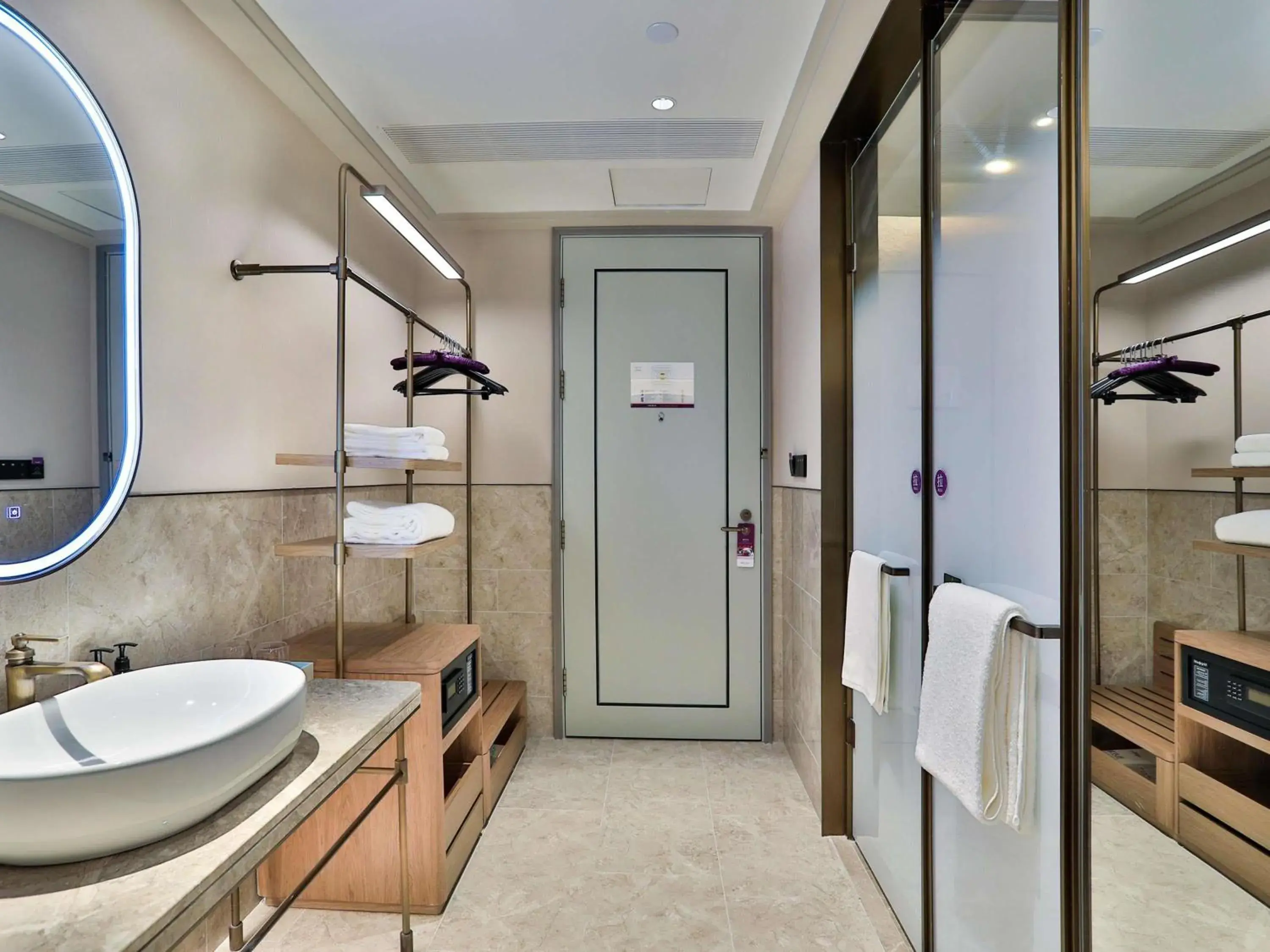 Superior Twin Room in Mercure Hangzhou Xixi Zijingang Superior Twin Room in Mercure Hangzhou Xixi Zijingang