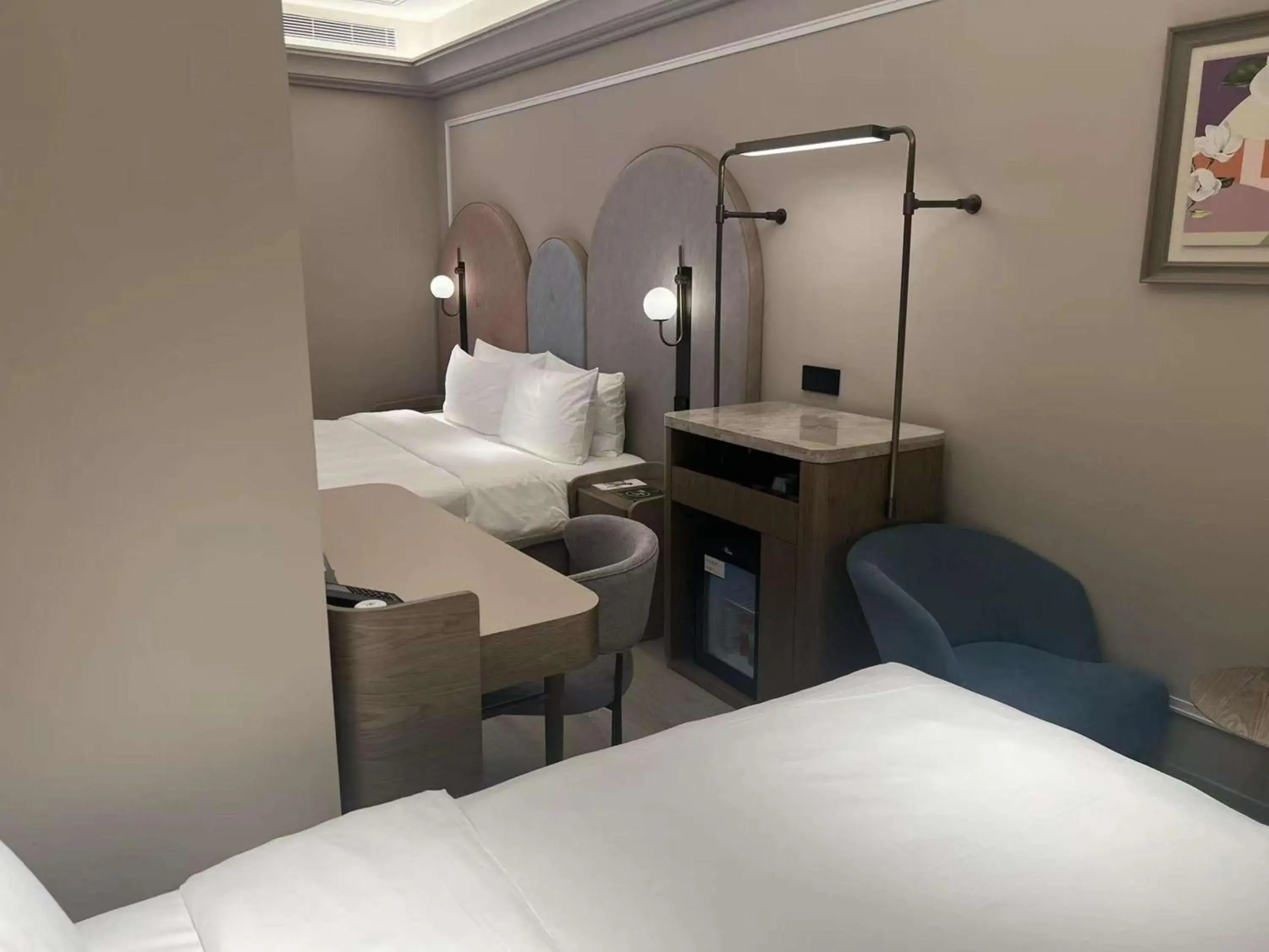 Standard King Room in Mercure Hangzhou Xixi Zijingang Standard King Room in Mercure Hangzhou Xixi Zijingang