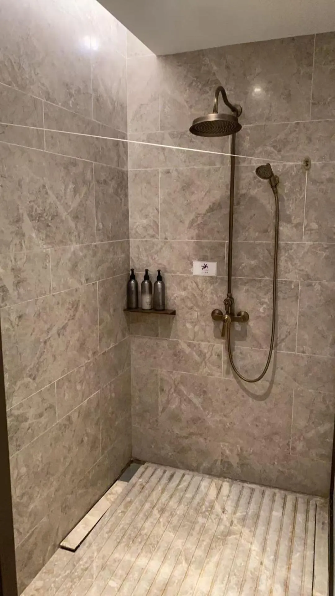 Shower in Mercure Hangzhou Xixi Zijingang