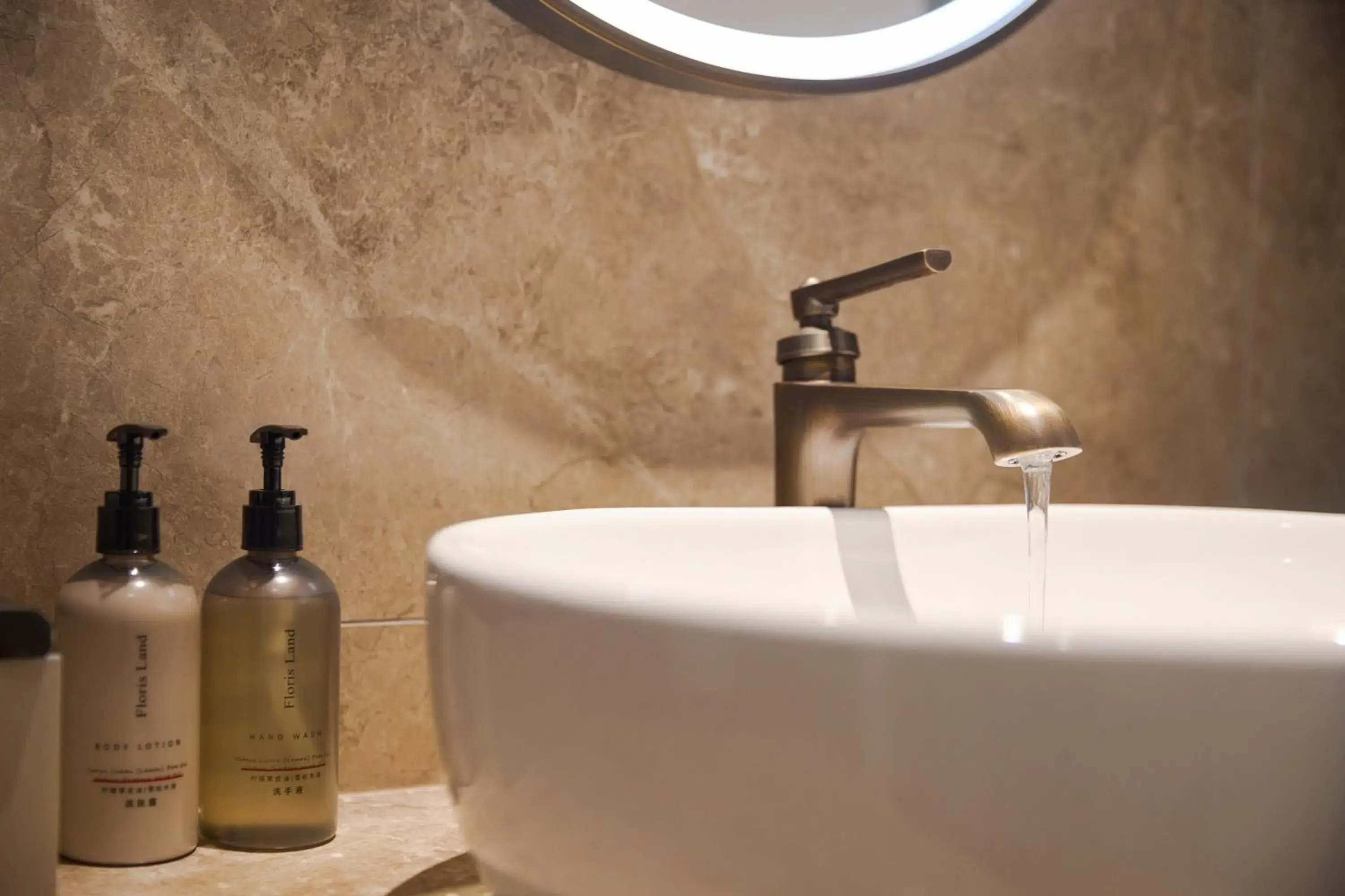 Superior Twin Room in Mercure Xi'an History Museum Superior Twin Room in Mercure Xi'an History Museum