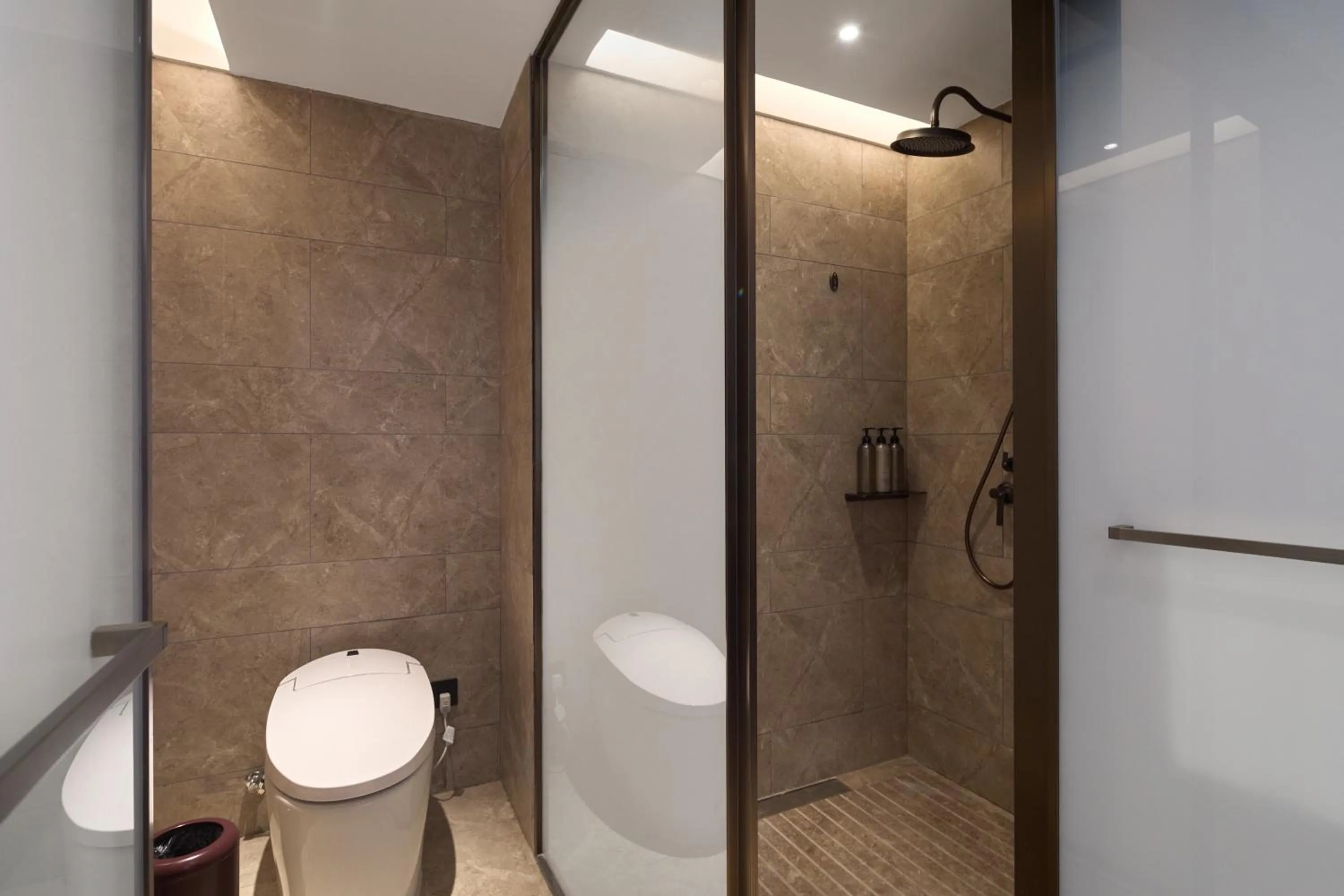 Shower in Mercure Xi'an History Museum