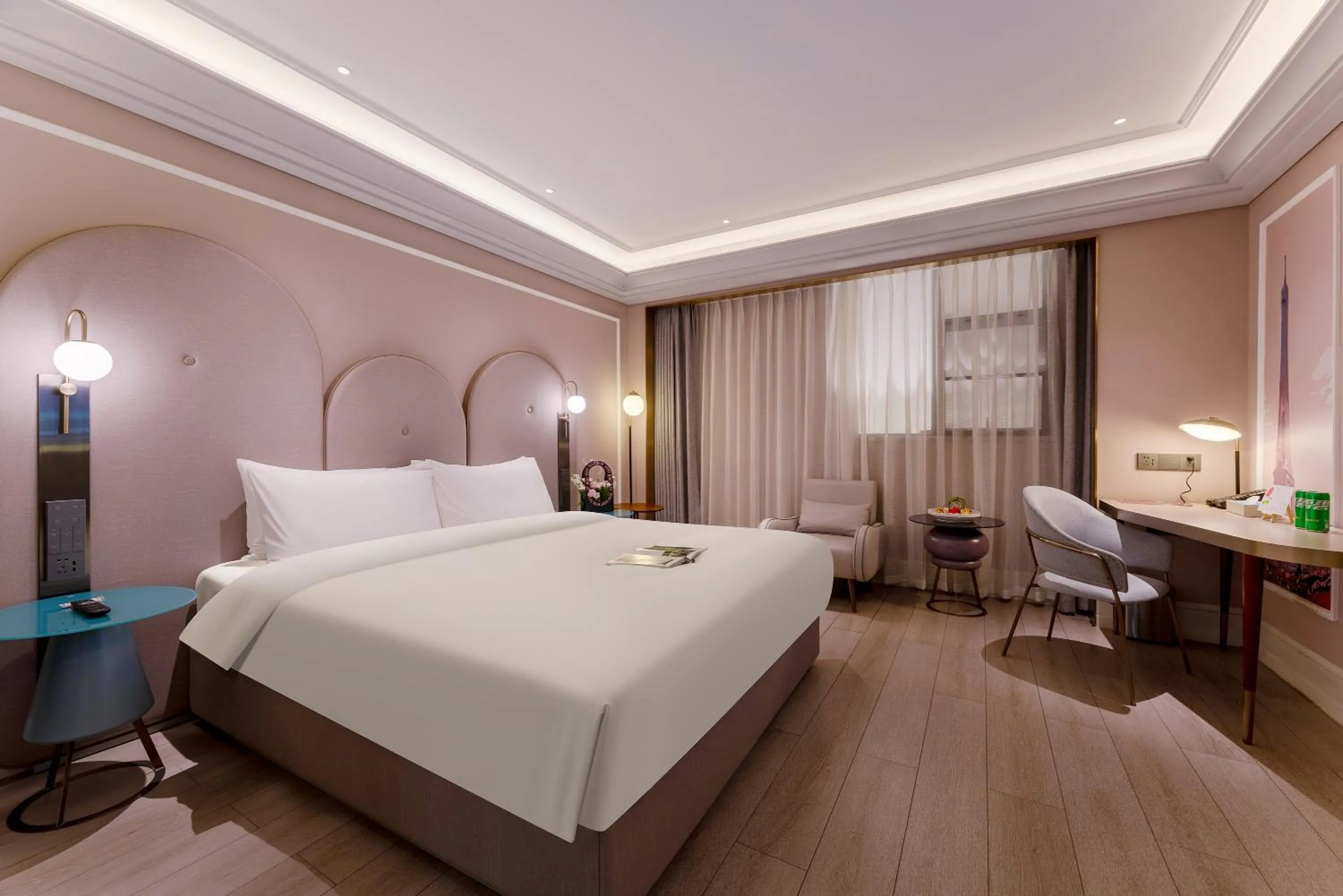 Bedroom, Bed in Mercure Shenzhen Nanshan