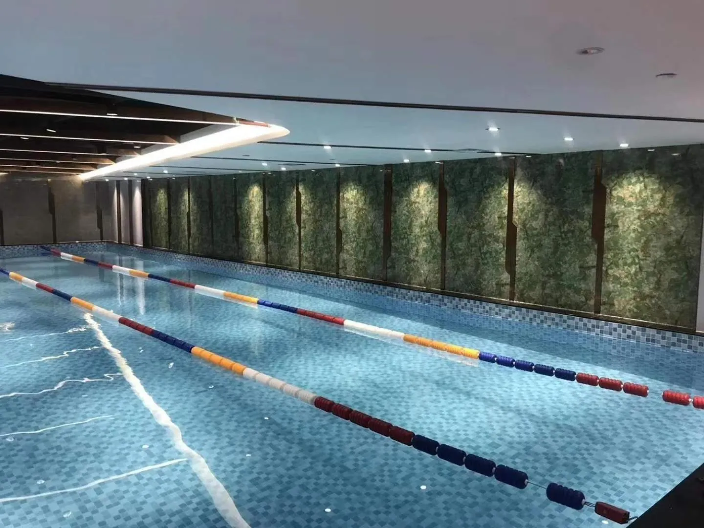 Pool view in Mercure Shenzhen Nanshan