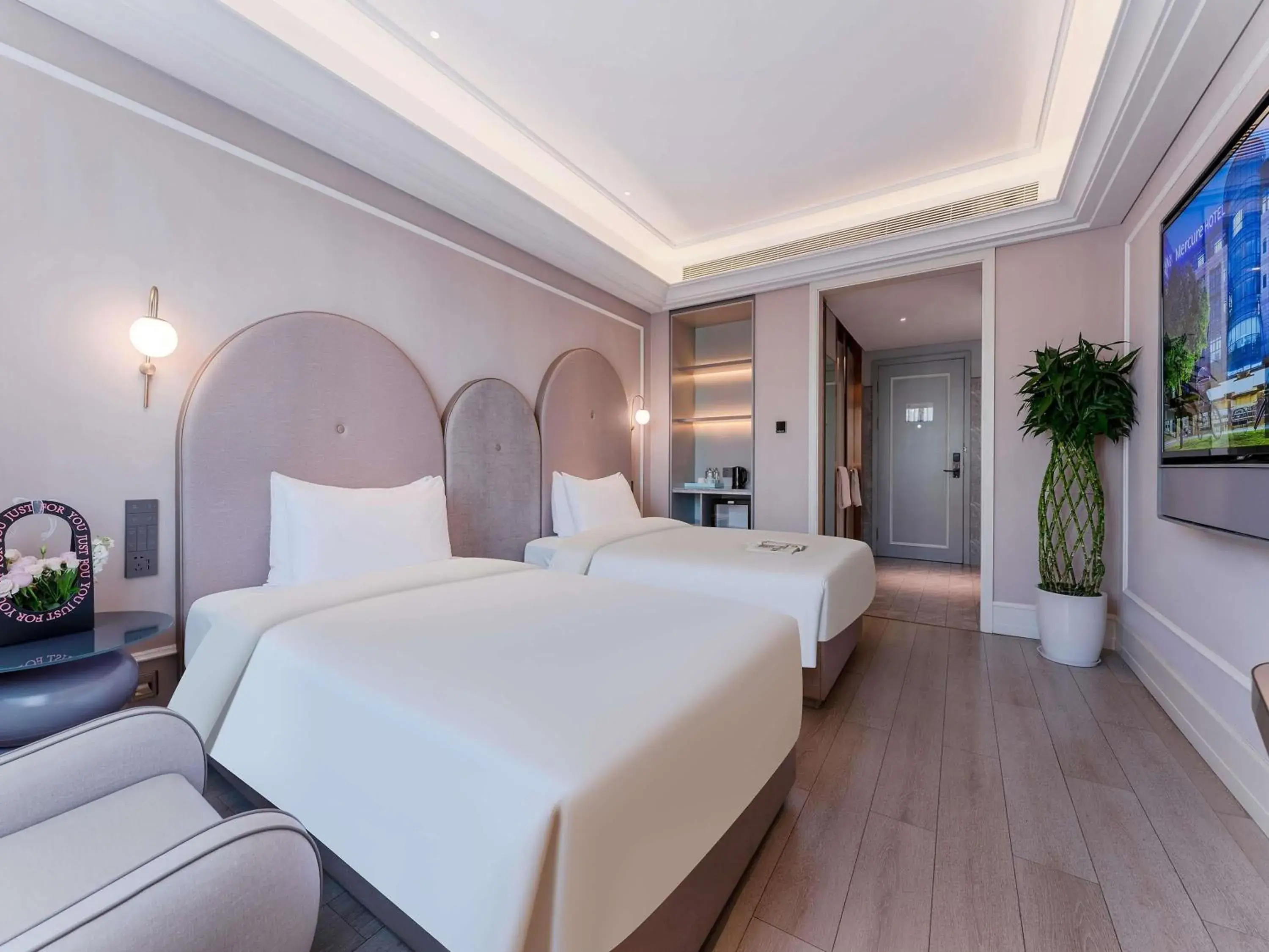 Superior Twin Room in Mercure Shenzhen Nanshan Superior Twin Room in Mercure Shenzhen Nanshan