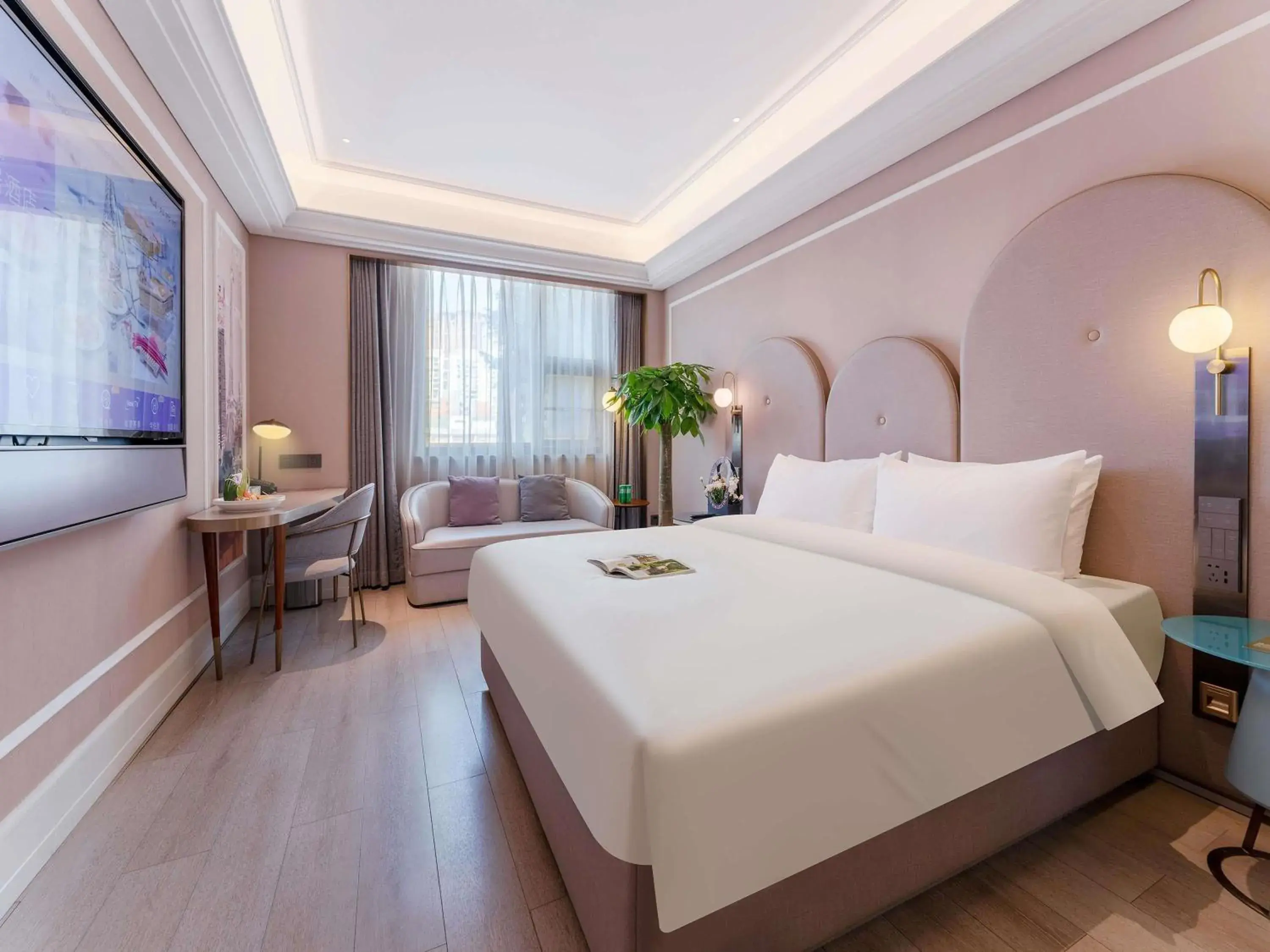 Superior King Room in Mercure Shenzhen Nanshan Superior King Room in Mercure Shenzhen Nanshan