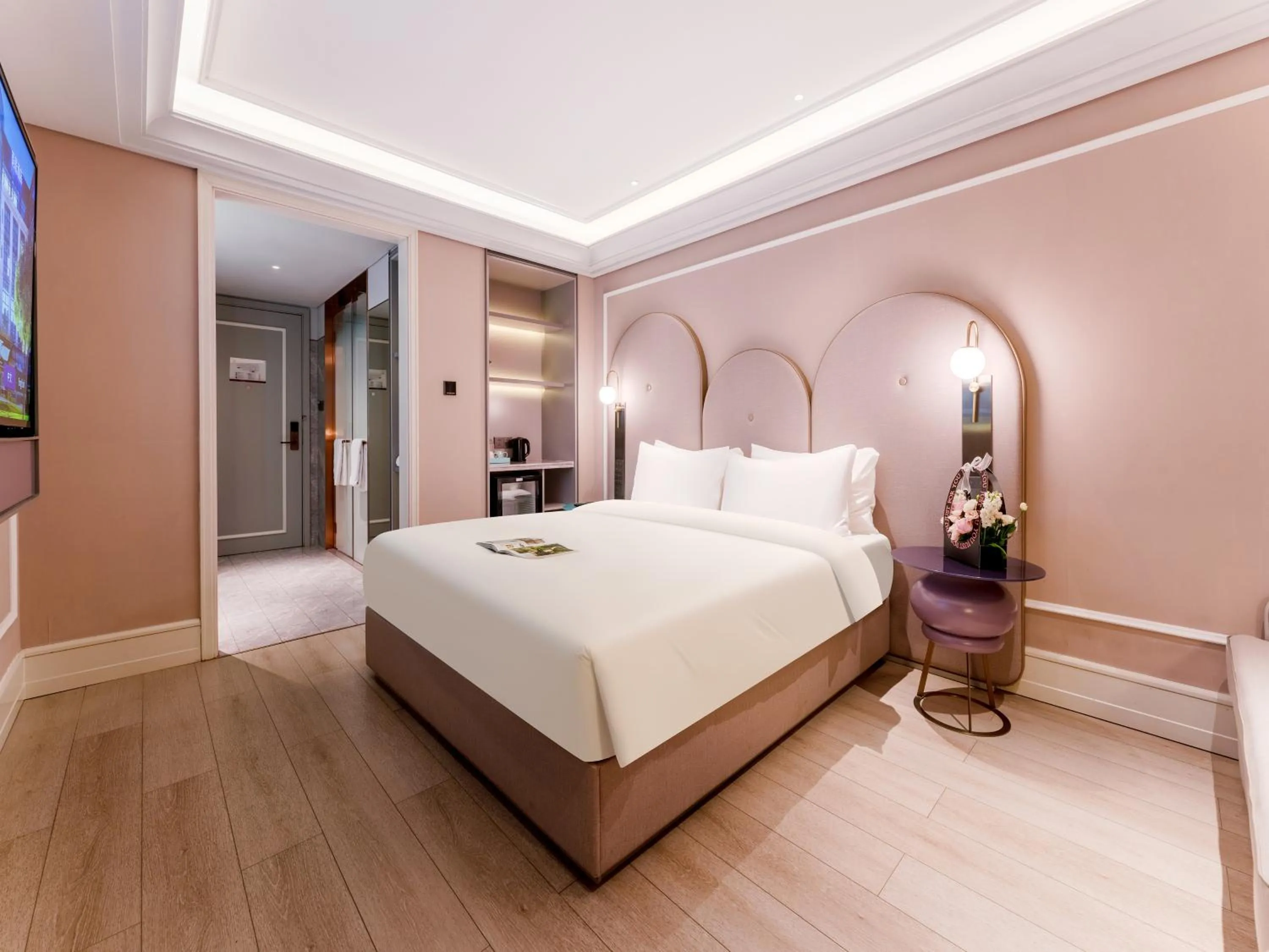 Bedroom, Bed in Mercure Shenzhen Nanshan