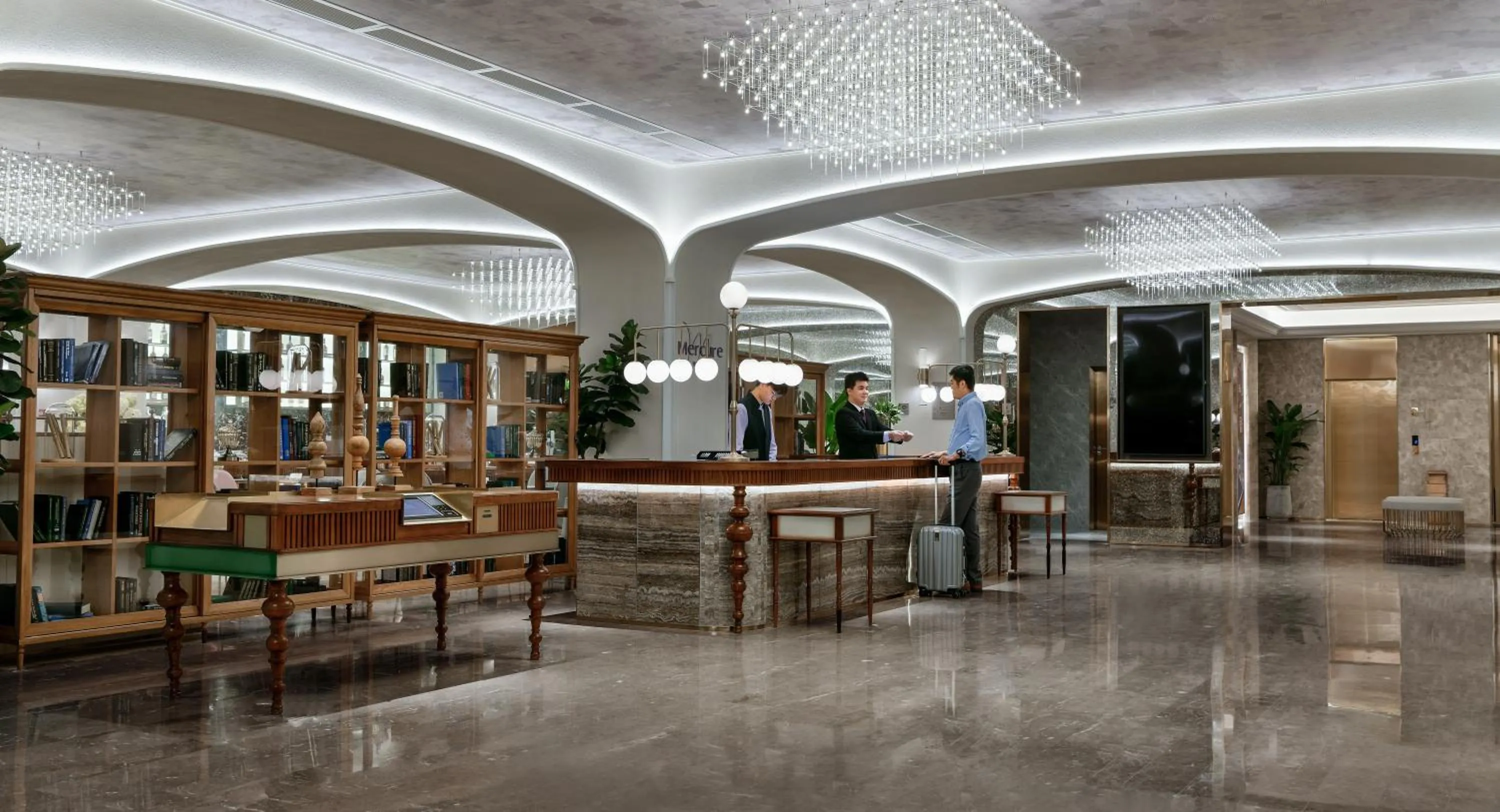 Restaurant/places to eat in Mercure Shenzhen Nanshan