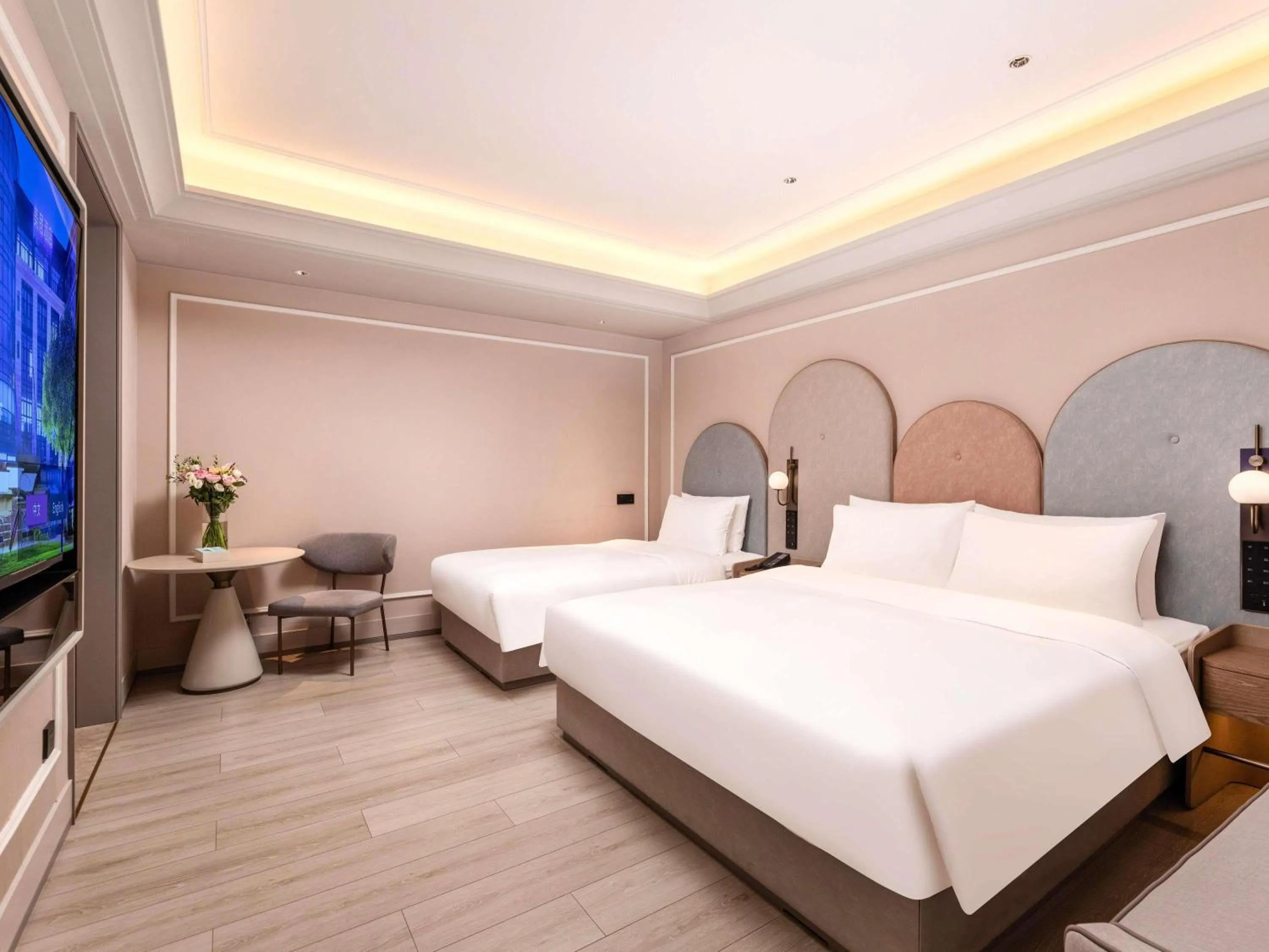 Bedroom, Bed in Mercure Suzhou Shilu Shantang