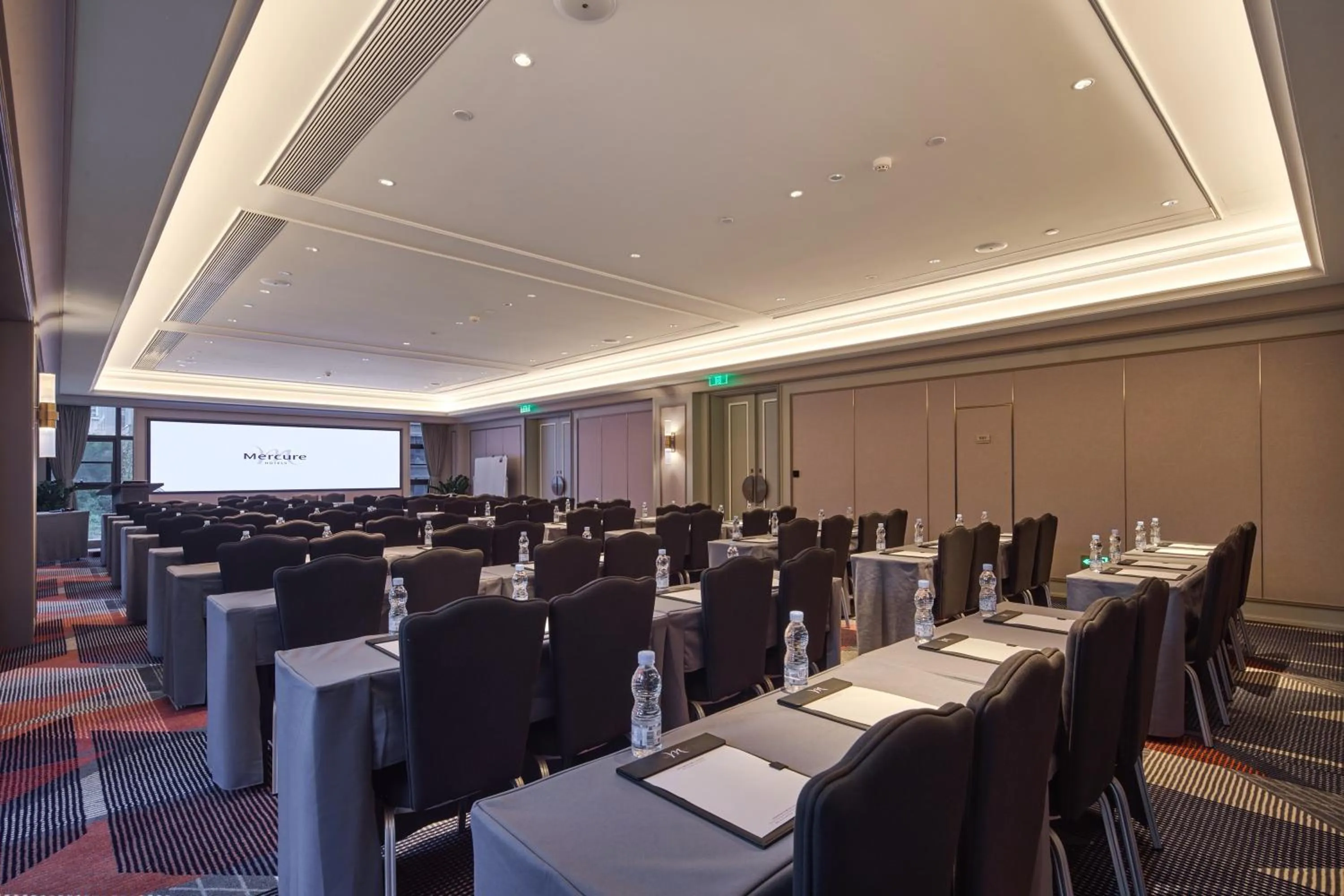 Restaurant/places to eat in Mercure Xi'an Chanba