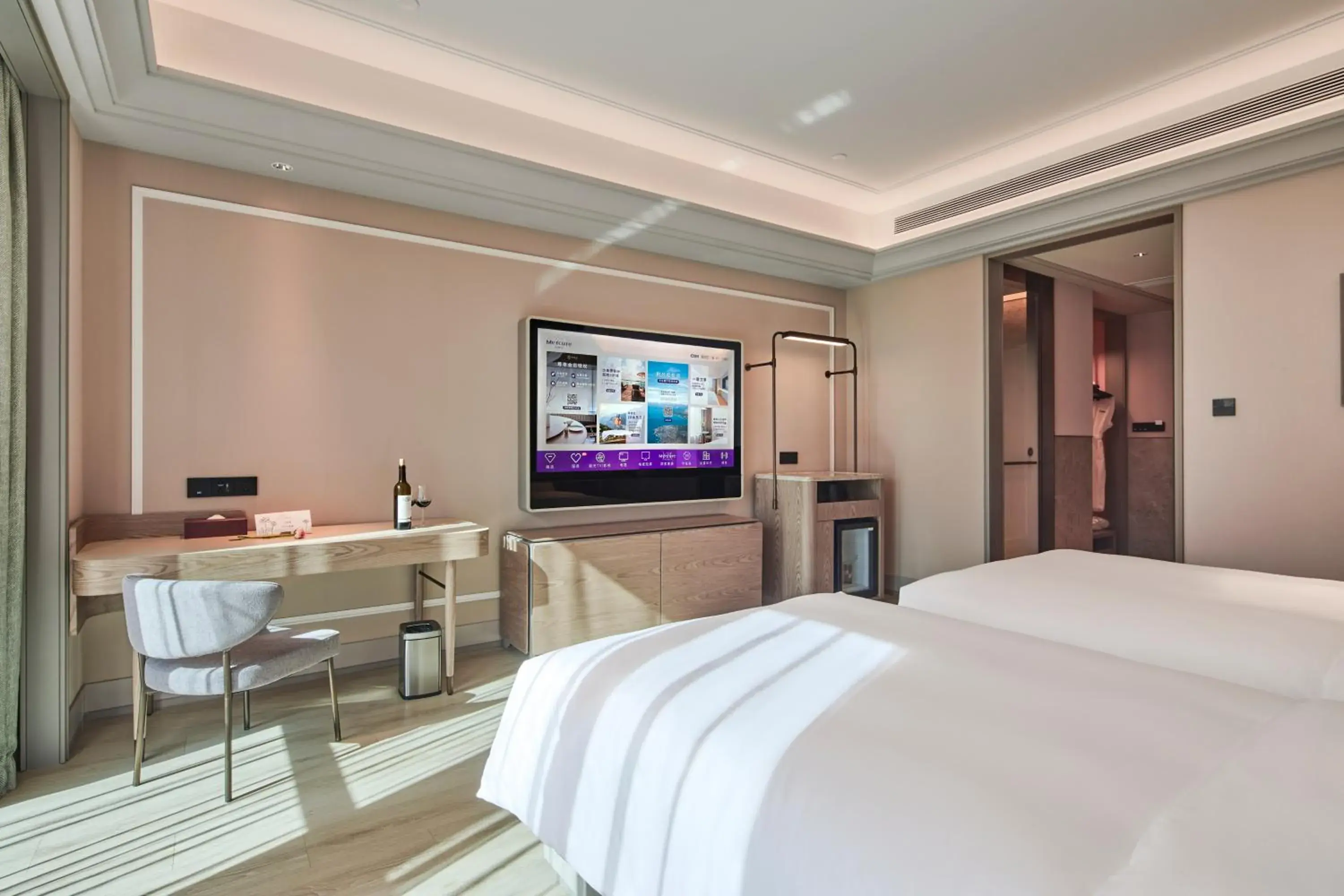 Deluxe Twin Room in Mercure Xi'an Chanba Deluxe Twin Room in Mercure Xi'an Chanba