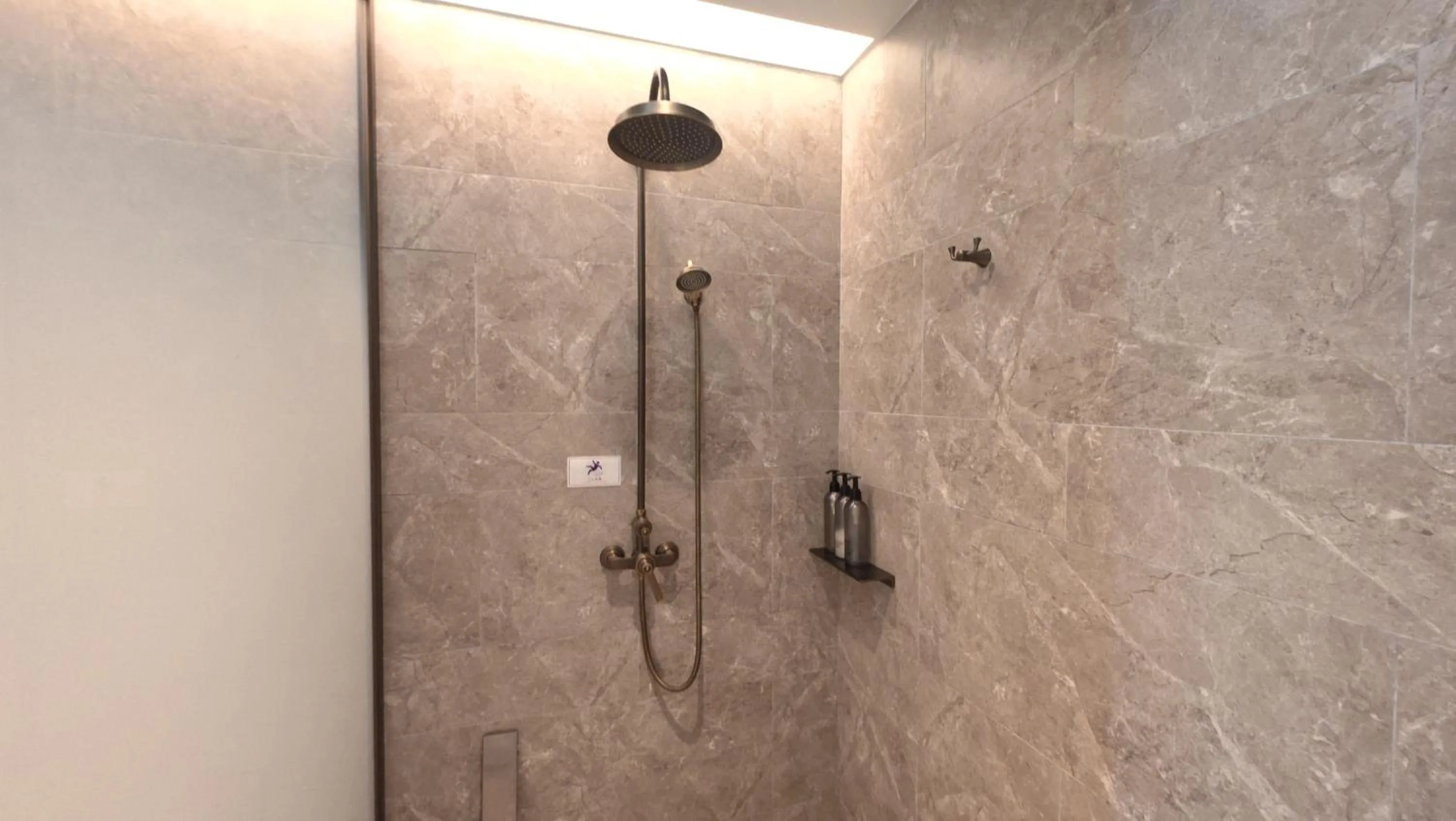 Bathroom in Mercure Guangzhou Financial City