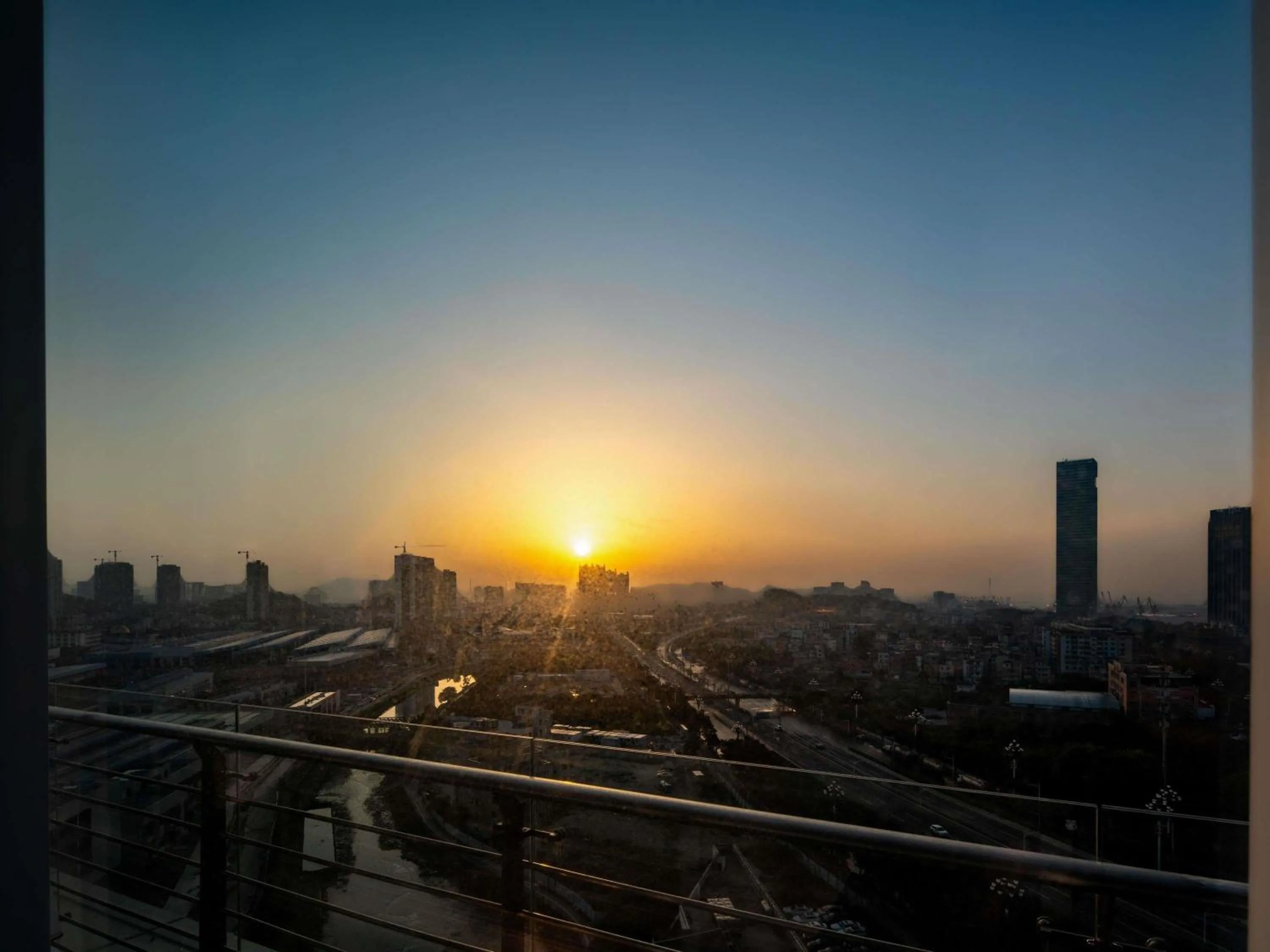 Property building in Mercure Guangzhou Financial City