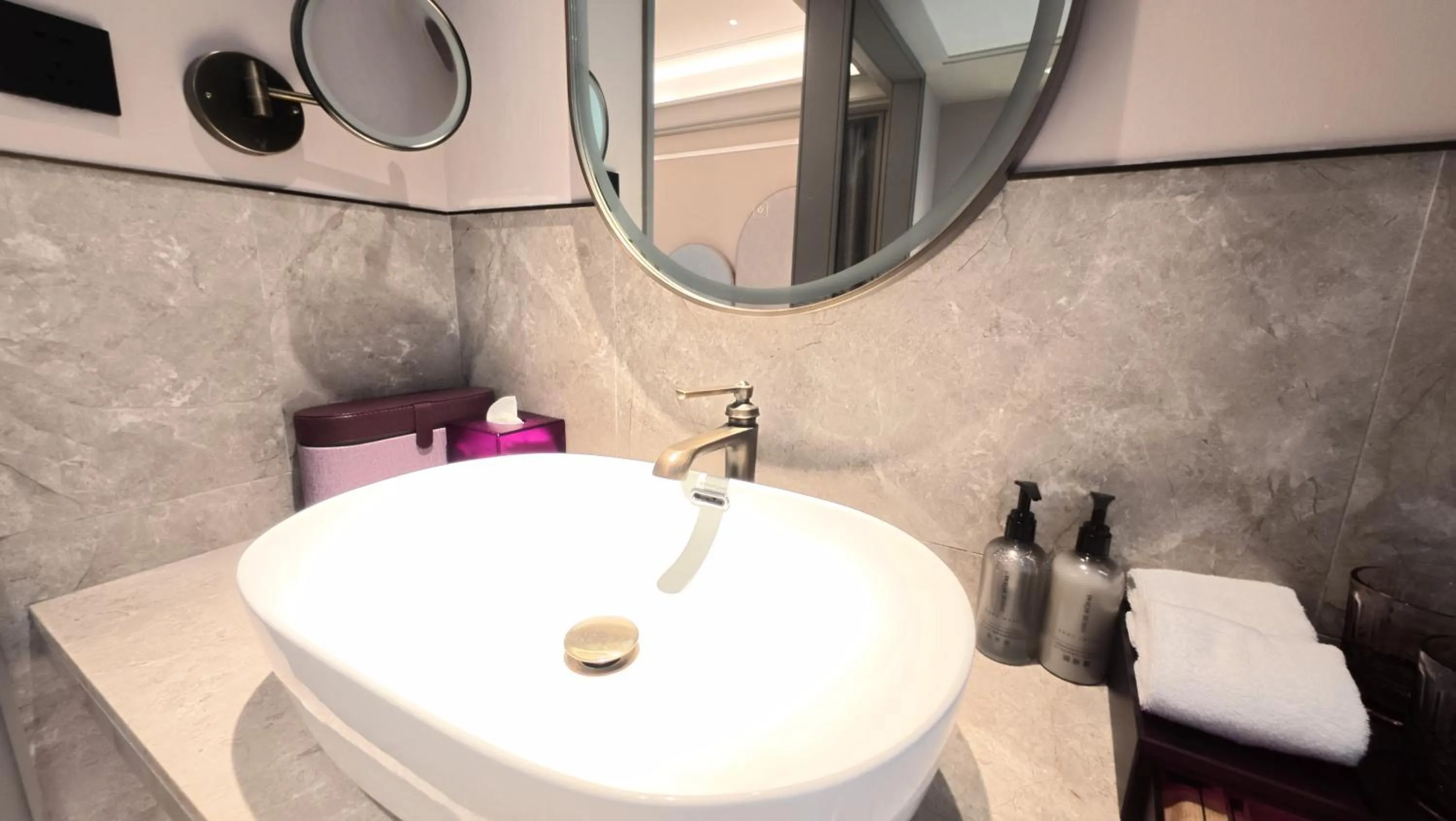 Bathroom in Mercure Guangzhou Financial City