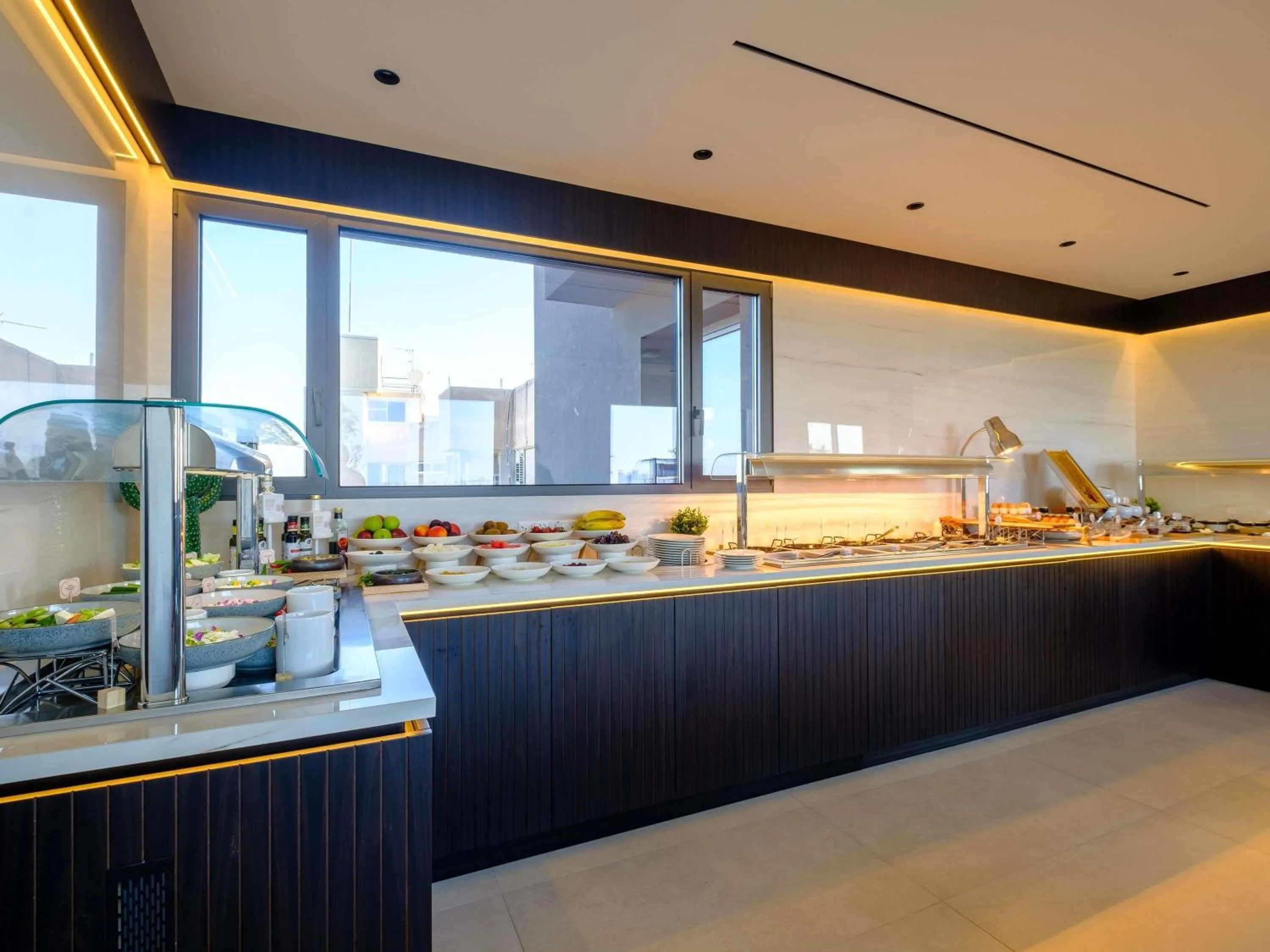 Breakfast in Mercure Larnaca Finikoudes Beach