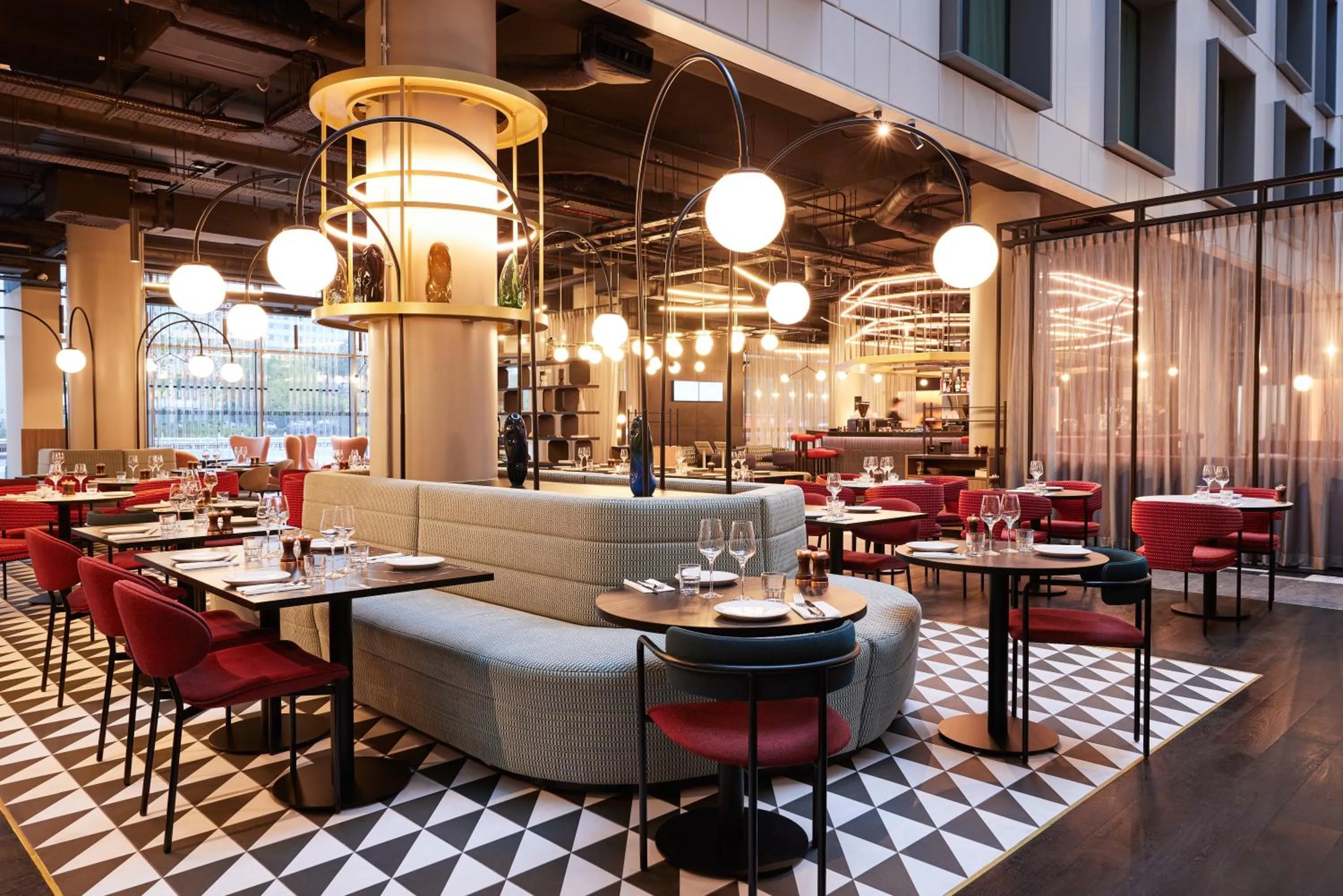 Restaurant/places to eat in TRIBE Manchester Airport by Accor