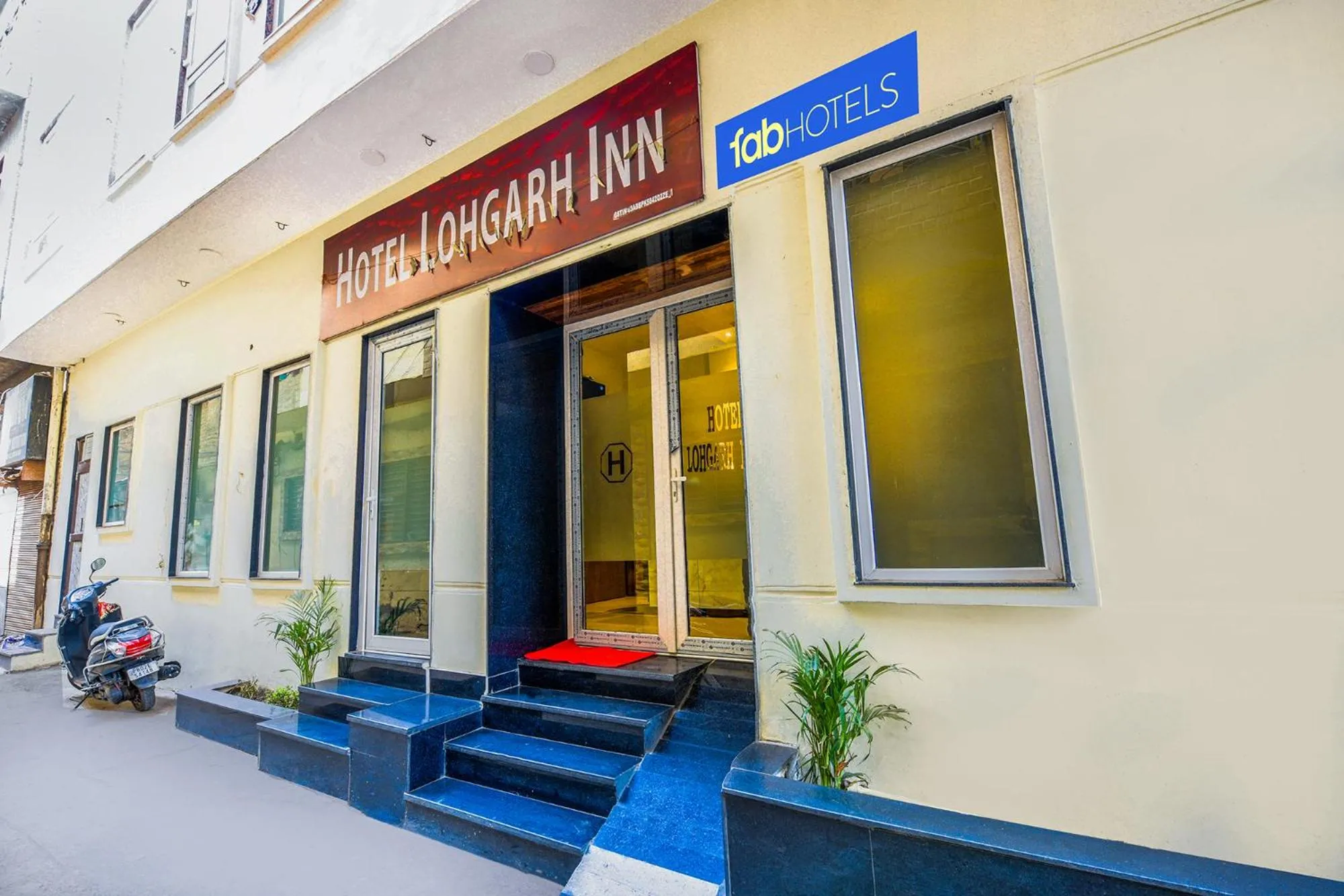 Property building in FabHotel Lohgarh Inn