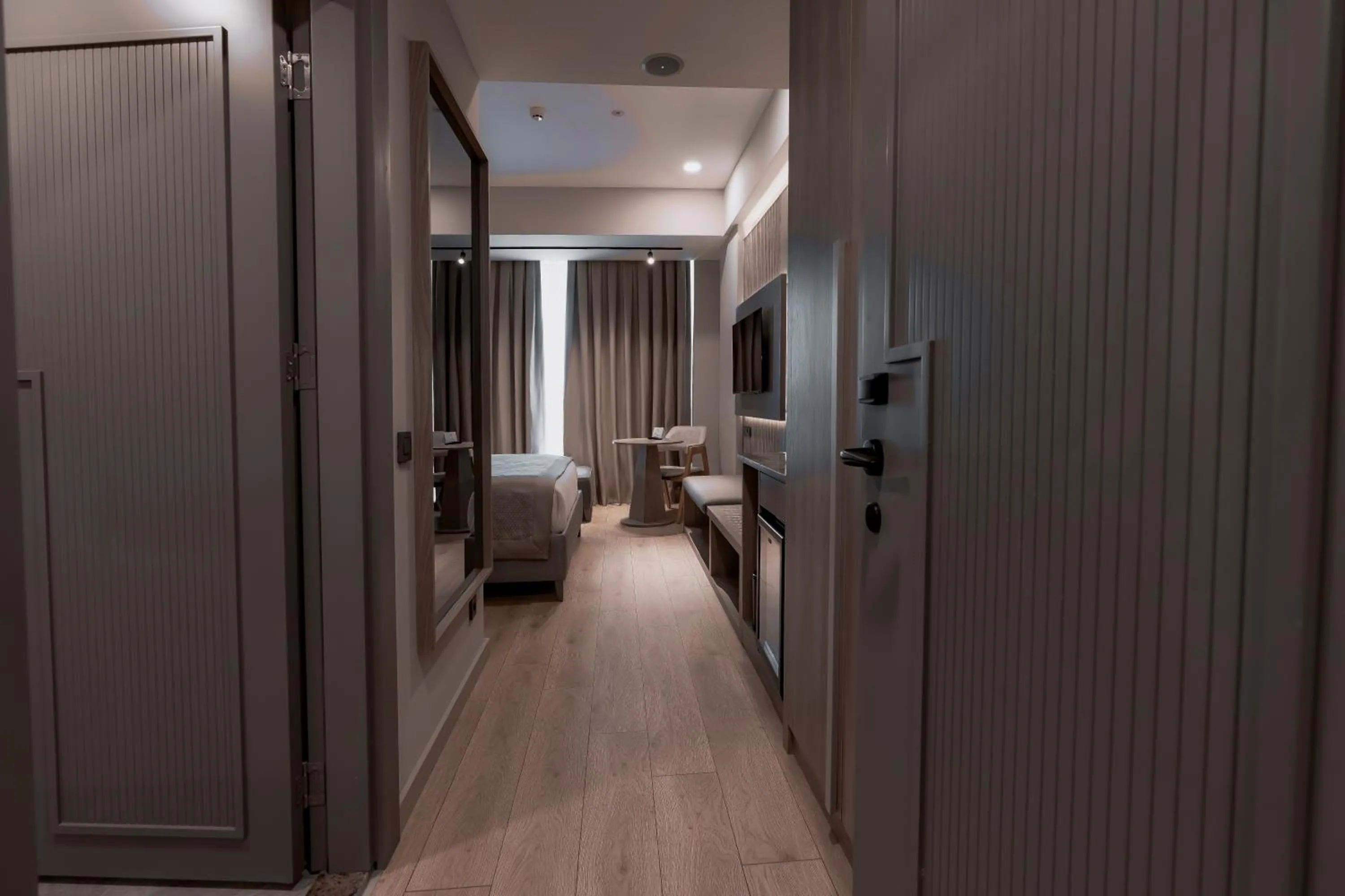 Photo of the whole room in RENEX HOTELS