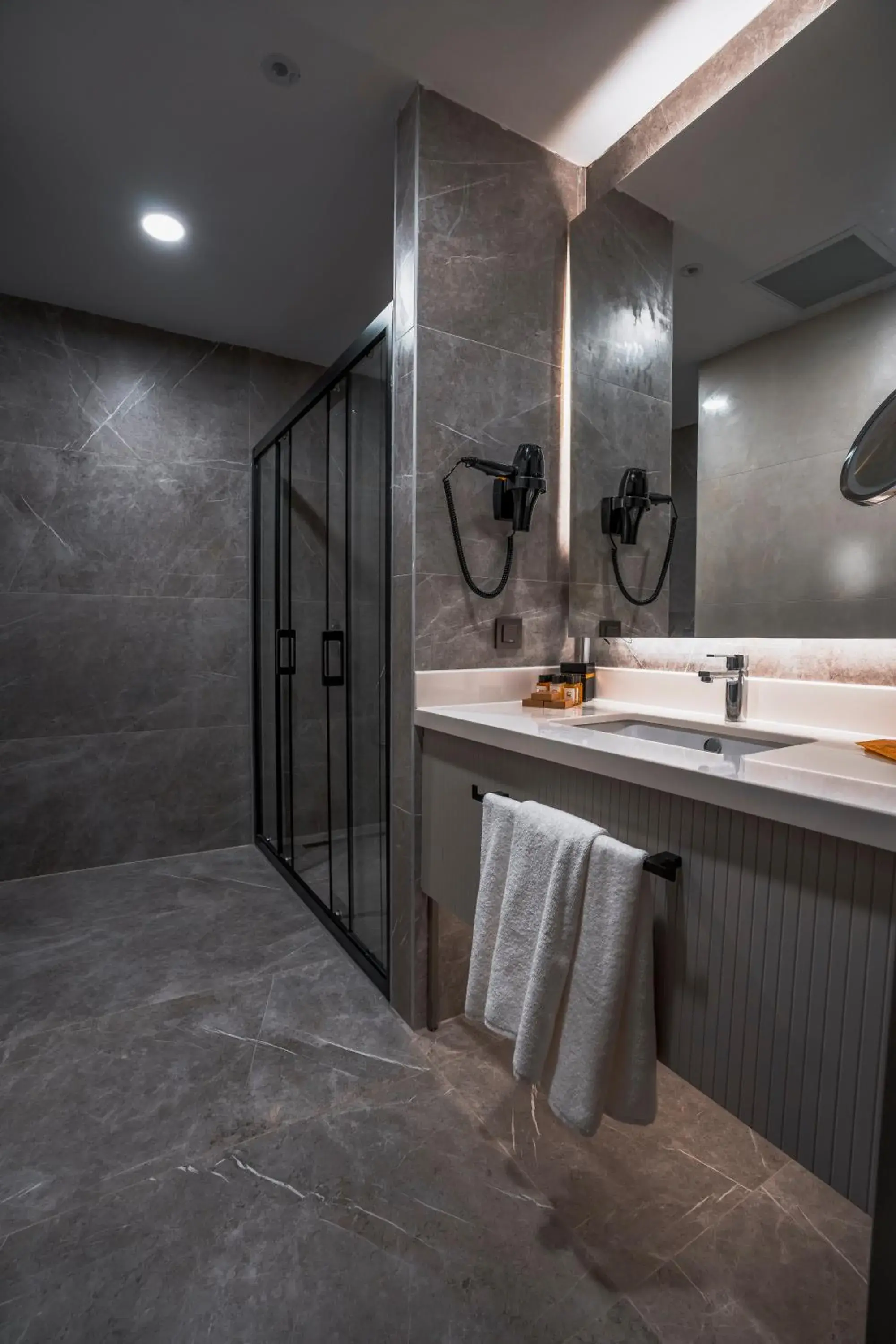 Triple Room - single occupancy in RENEX HOTELS Triple Room - single occupancy in RENEX HOTELS