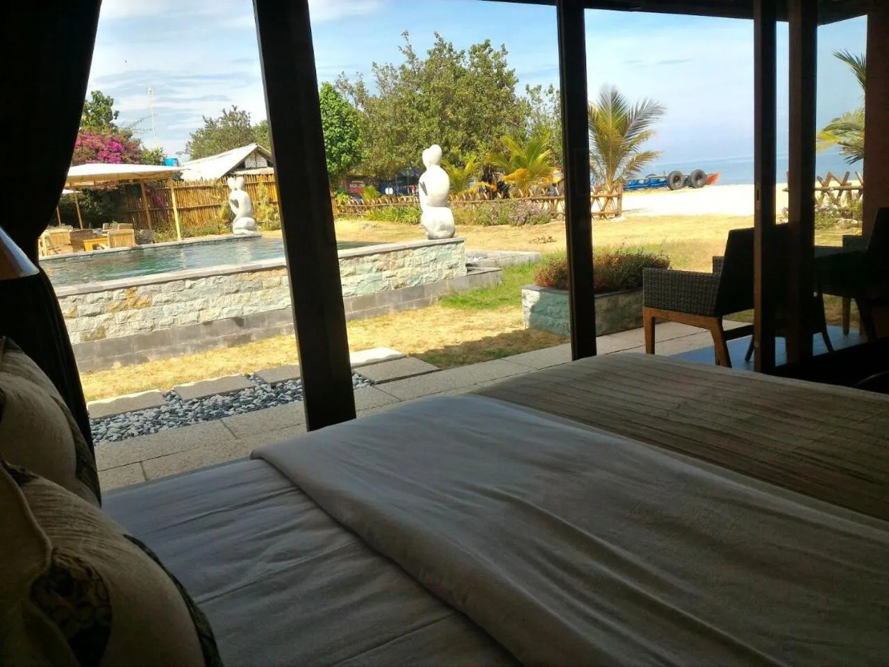 Pool view, Bed in Jepara Marina Beach Bungalows